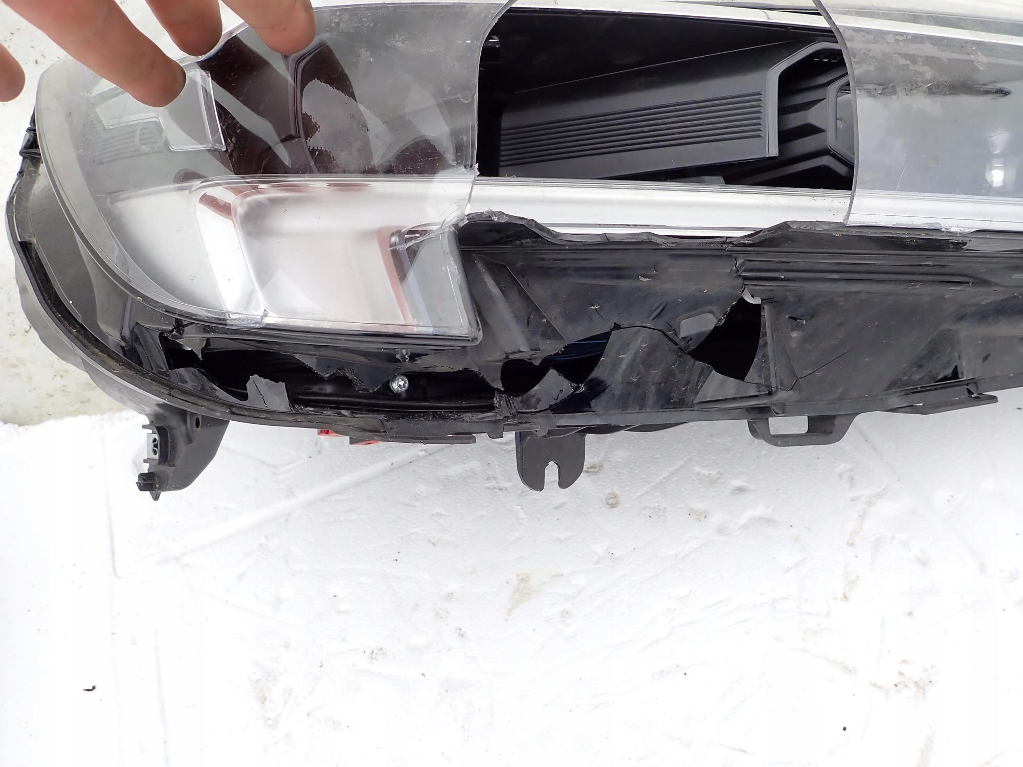 OPEL INSIGNIA B FL 20-22 PUSZKA light front right