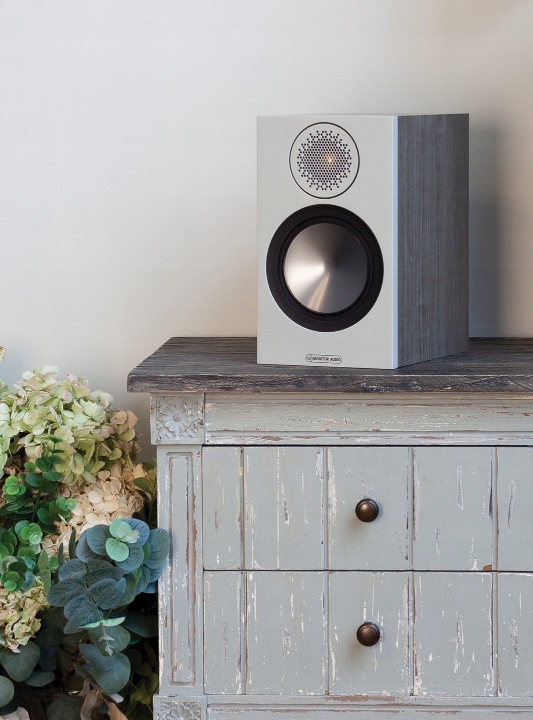 MONITOR AUDIO BRONZE 50 BIAŁE + STANDY MEGA ZESTAW Model Bronze 50