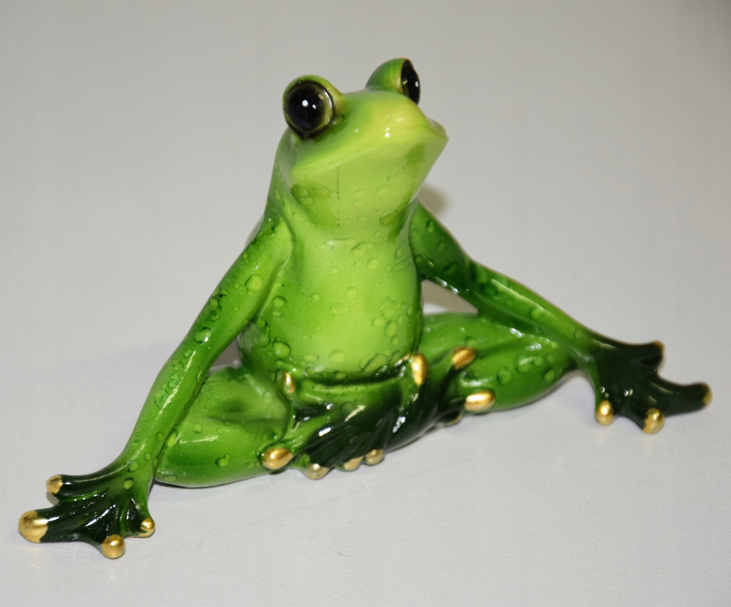 FIGURKA ŻABA Materiał wykonania tworzywo sztuczne