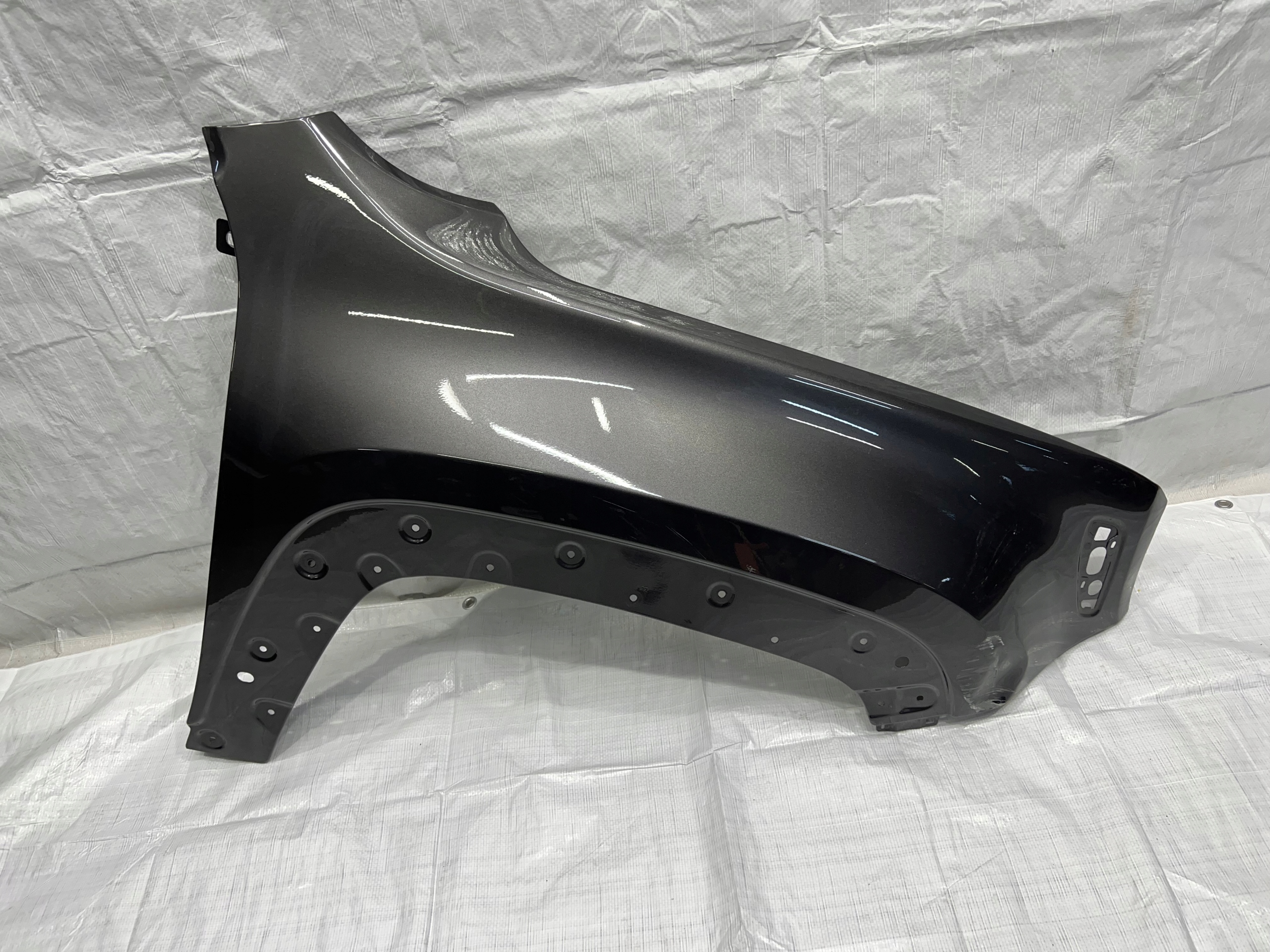 JEEP RENEGADE КРЫЛО ПРАВЫЙ