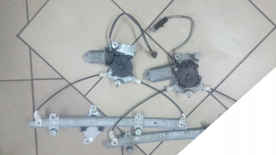 PRIMERA P11 96-02 MECHANIZM SZYBY LEWY PRZEDNI