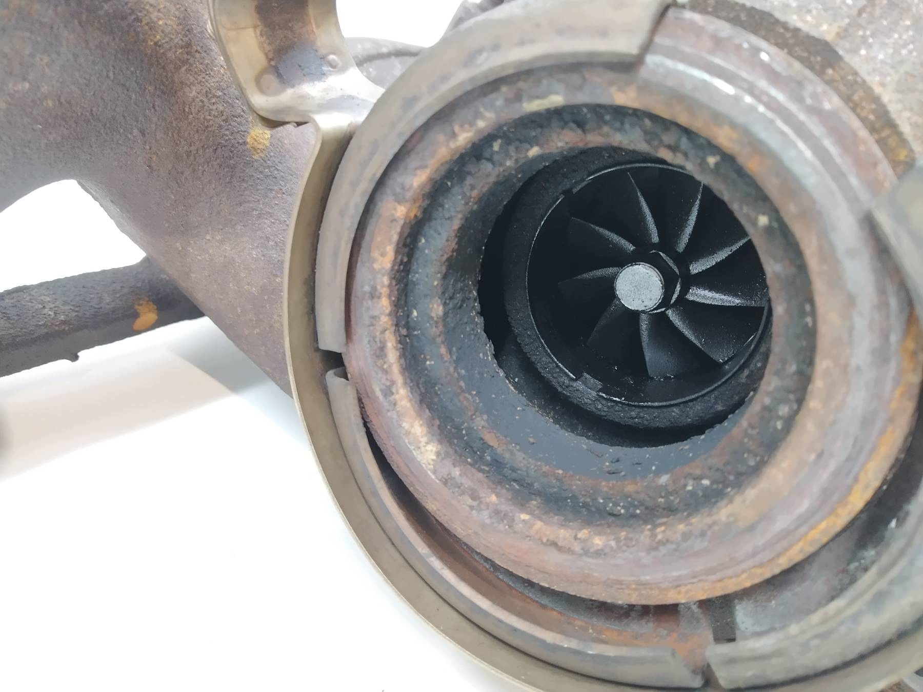 turbo 038253056F 1.9 TDI Skoda Octavia II (2004-2013)