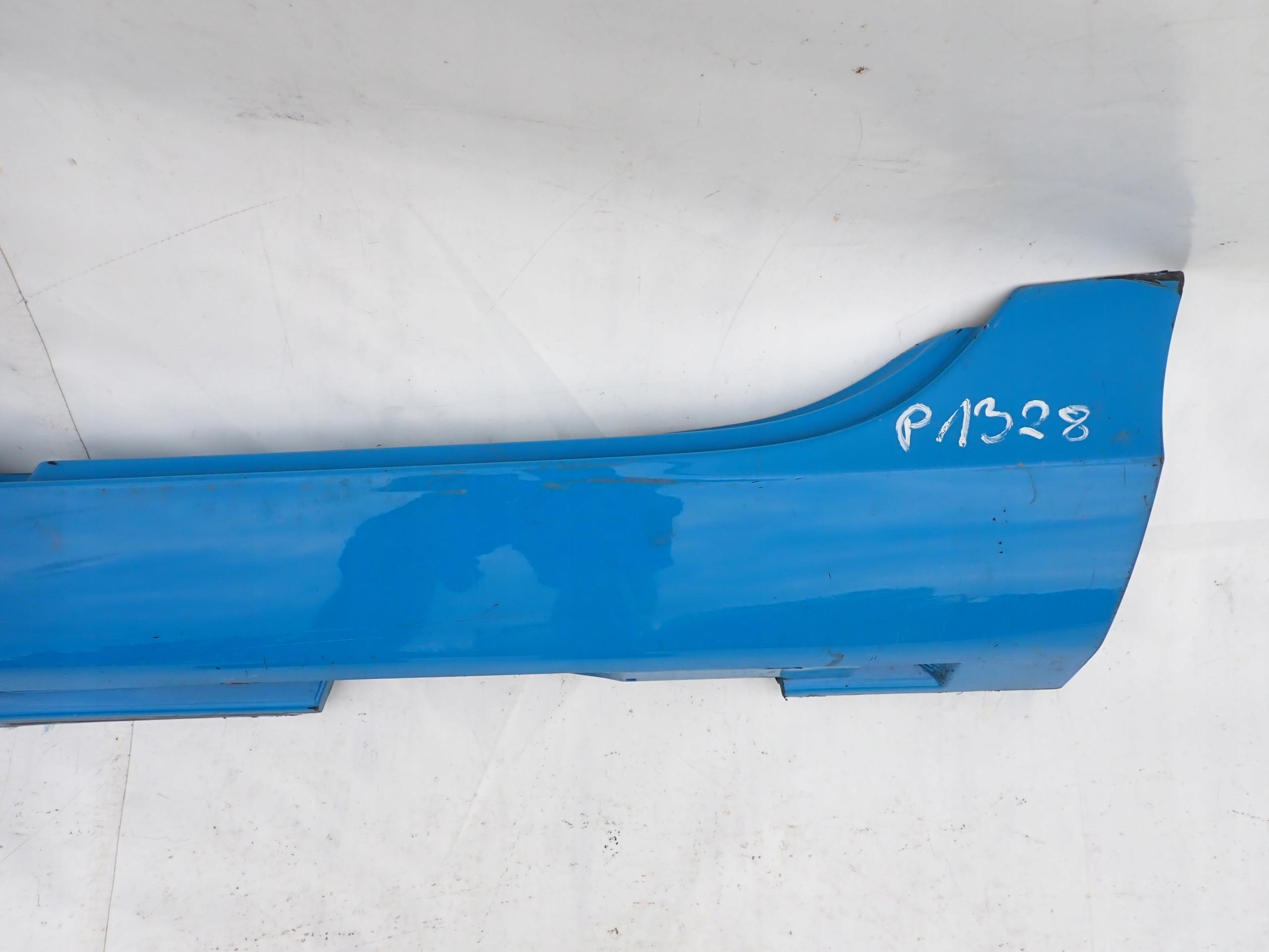 VOLVO V40 12-> threshold left moulding threshold left