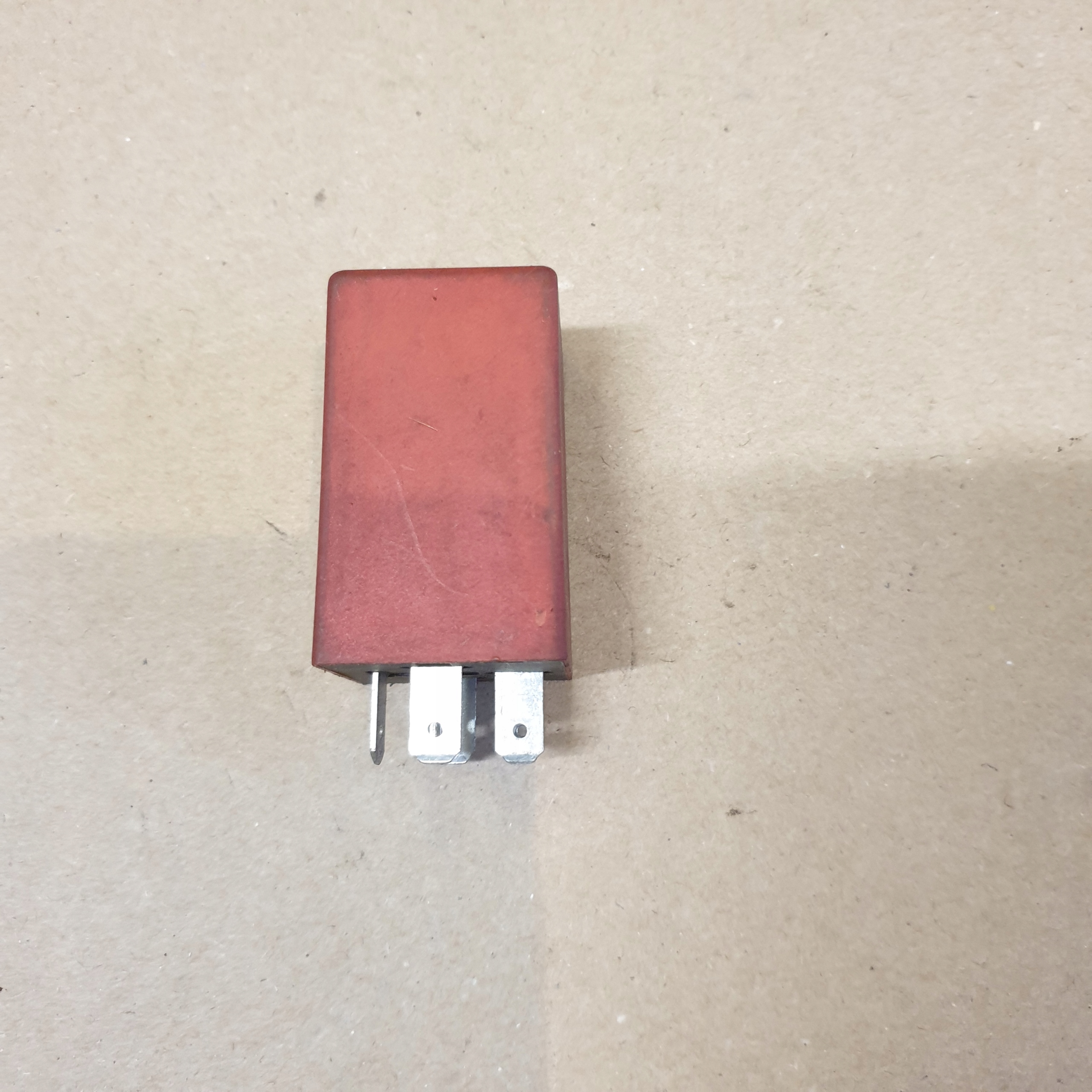relais wischer 6 PIN OPEL OMEGA B 90459301