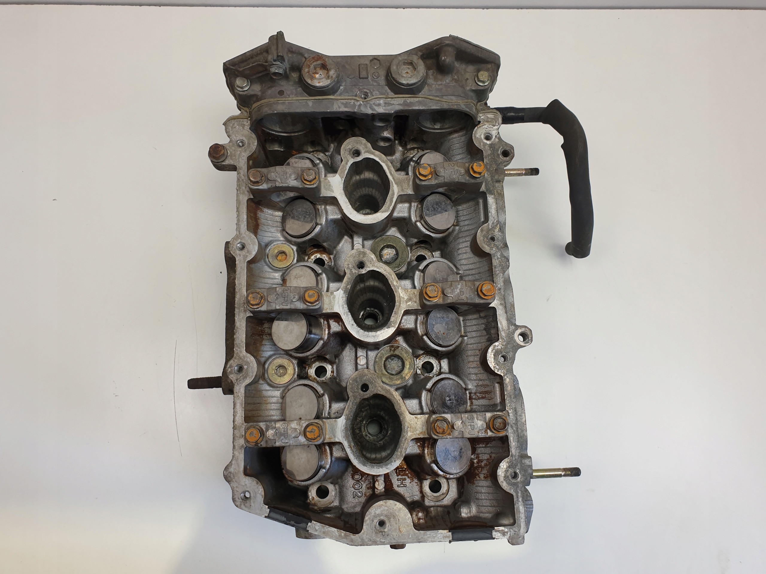 Subaru Outback III 3.0 H6 GŁOWICA CYLINDRÓW Typ samochodu Samochody osobowe