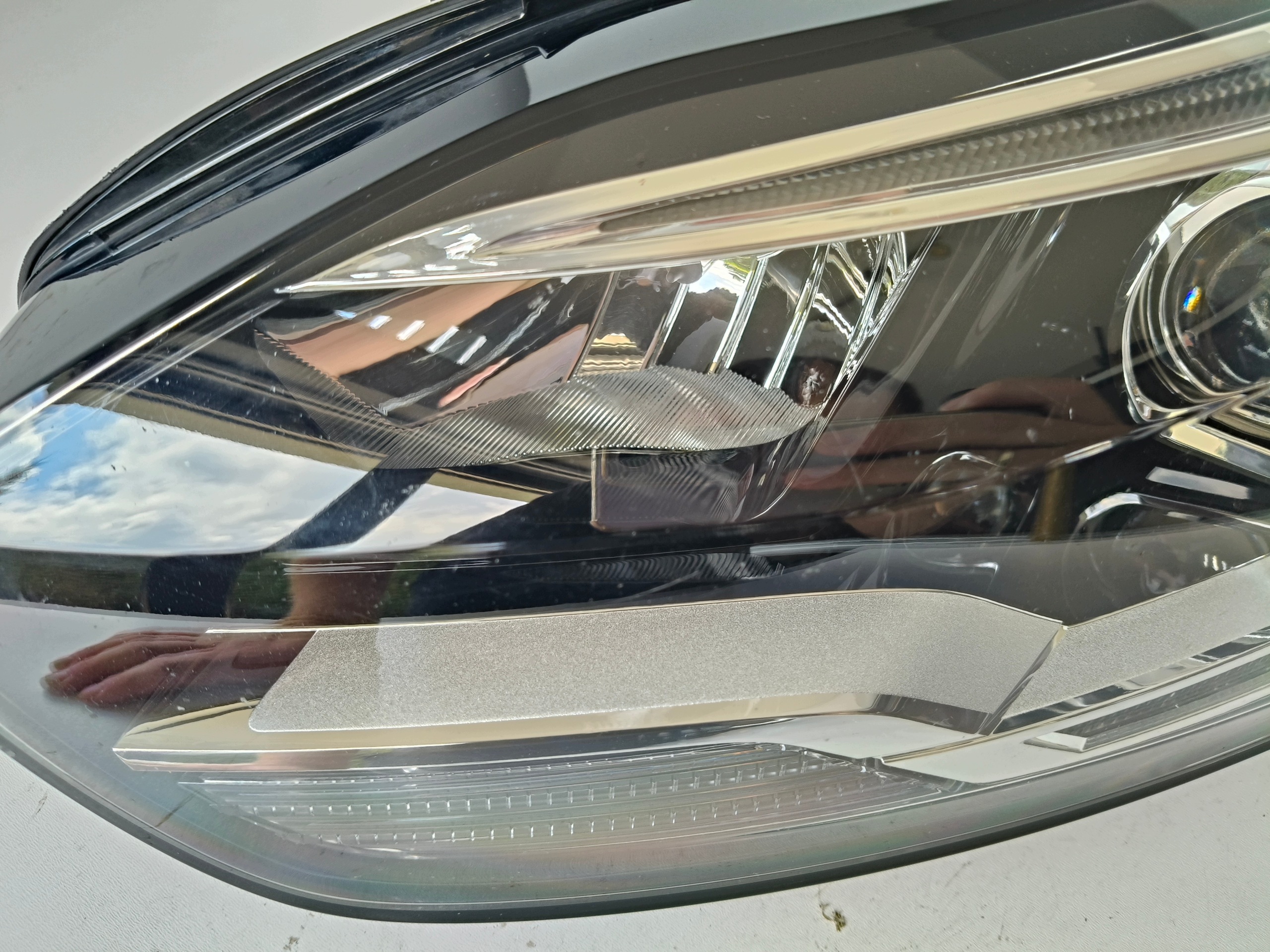 light left REFLEKTOR RENAULT SCENIC IV 16- LED