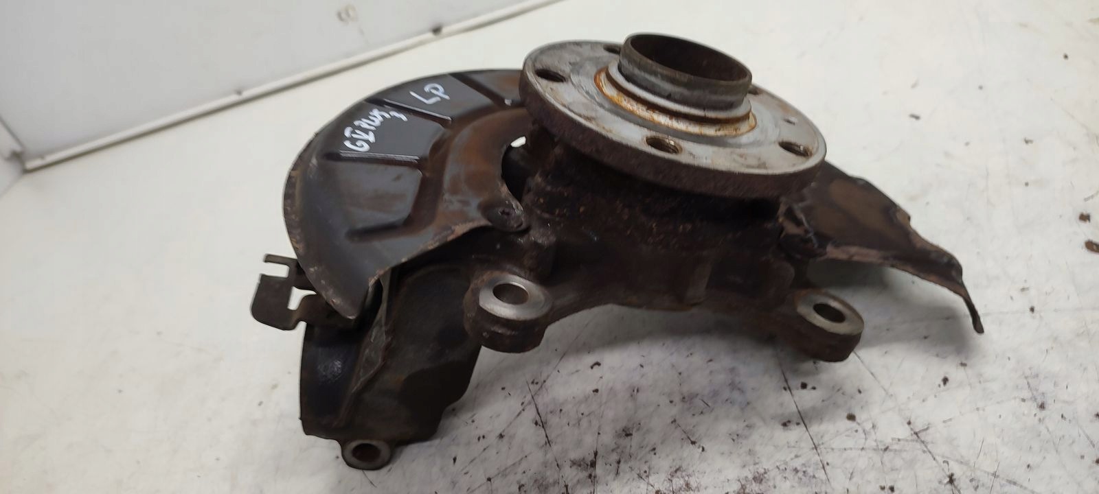 swing front front left VW Golf VI plus 1,4 TSI