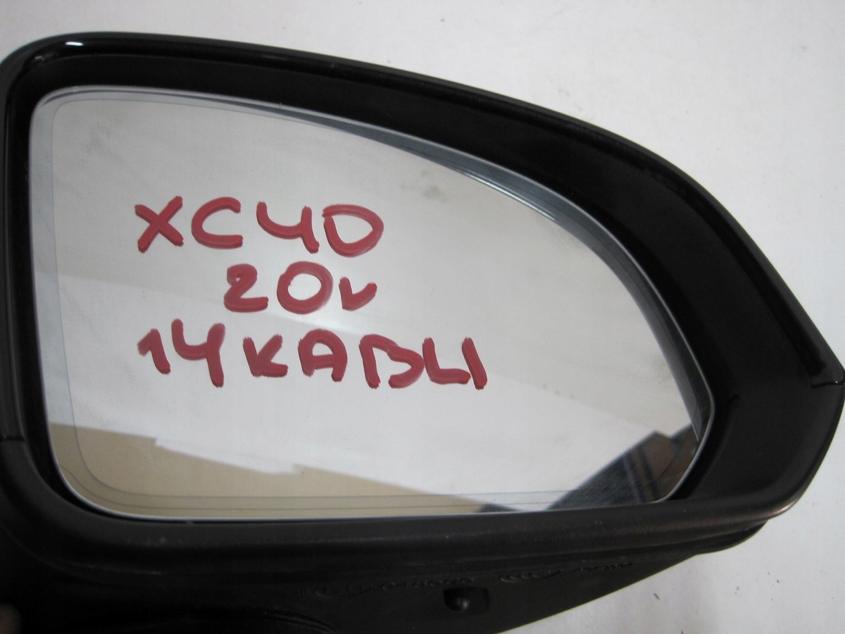 зеркало правое volvo XC40 XC 40