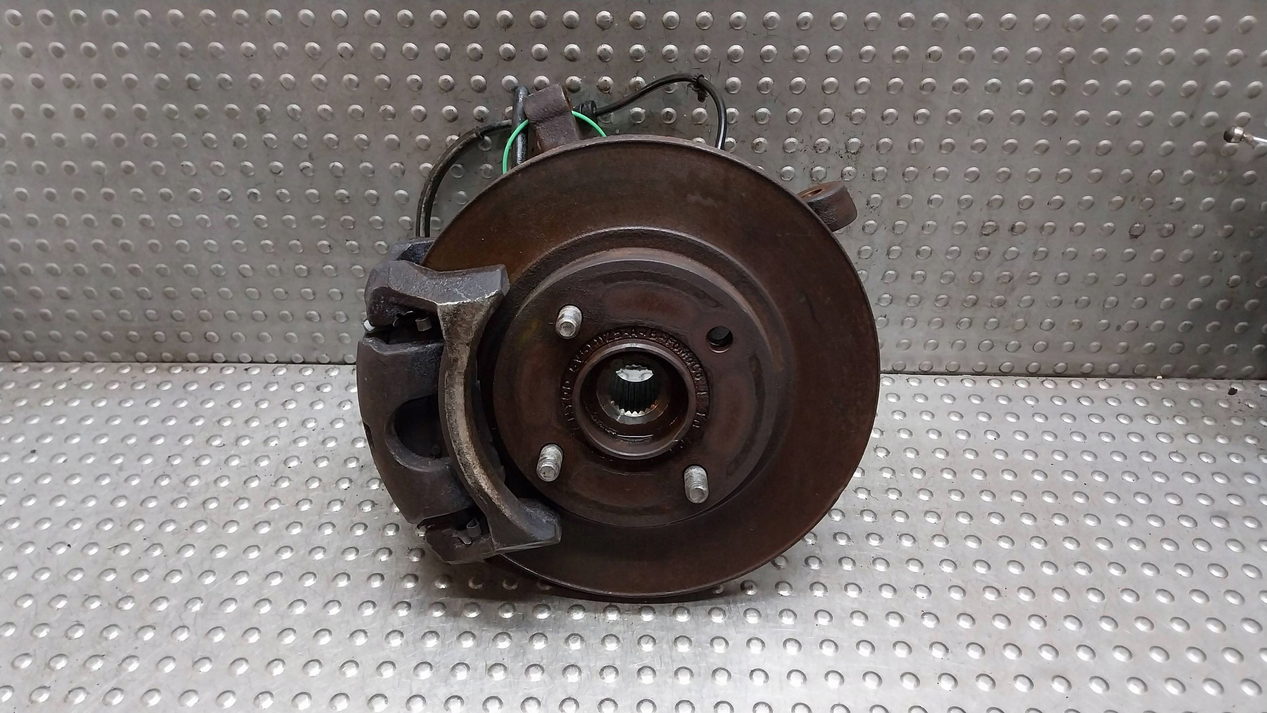 swing left front 8V51-3K171-AF/BE FORD FIESTA MK6 MK7