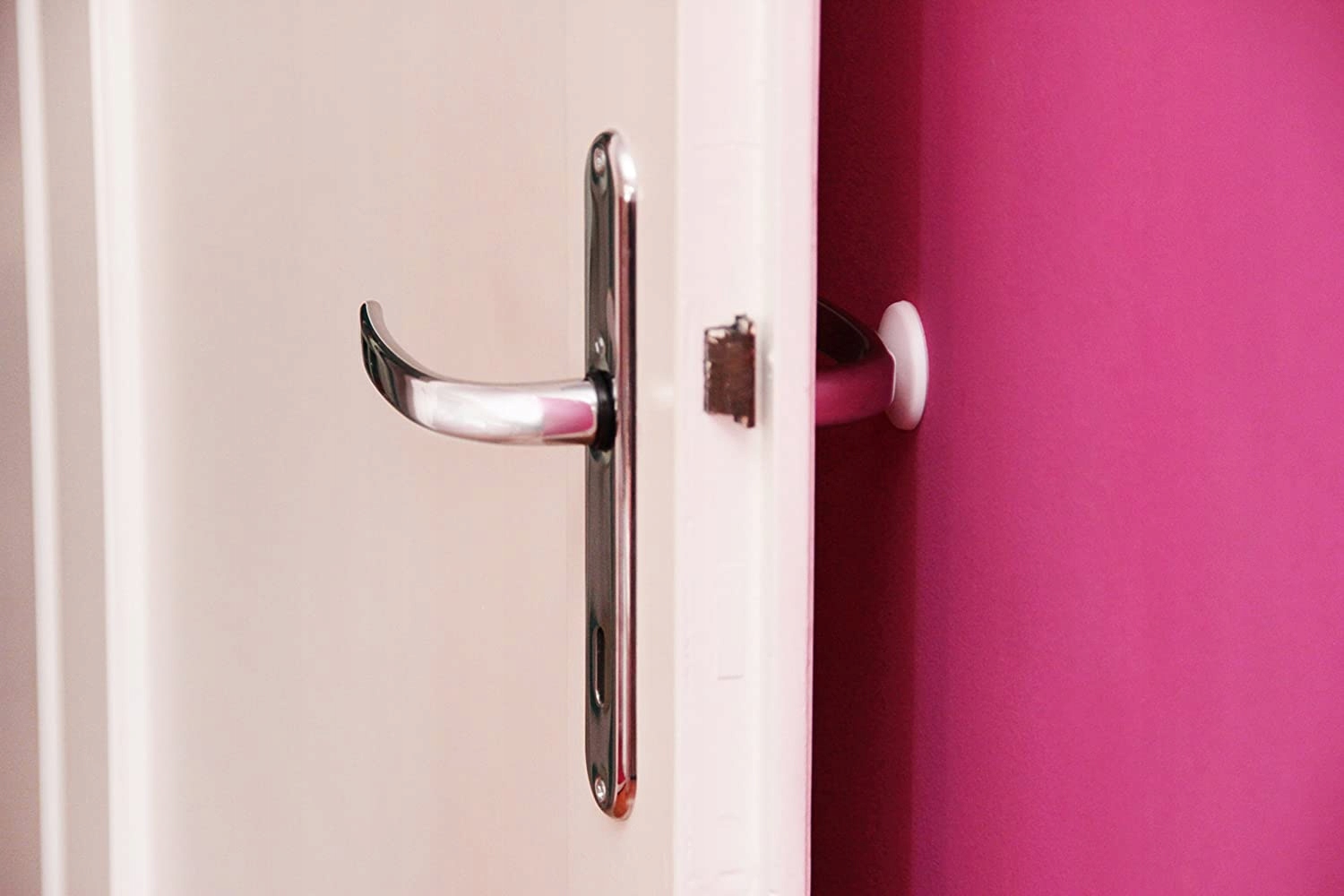 ODBOJNIK STOPER DRZWI NA ŚCIANĘ SAMOPRZYLEPNY 40mm Kod producenta 05-100