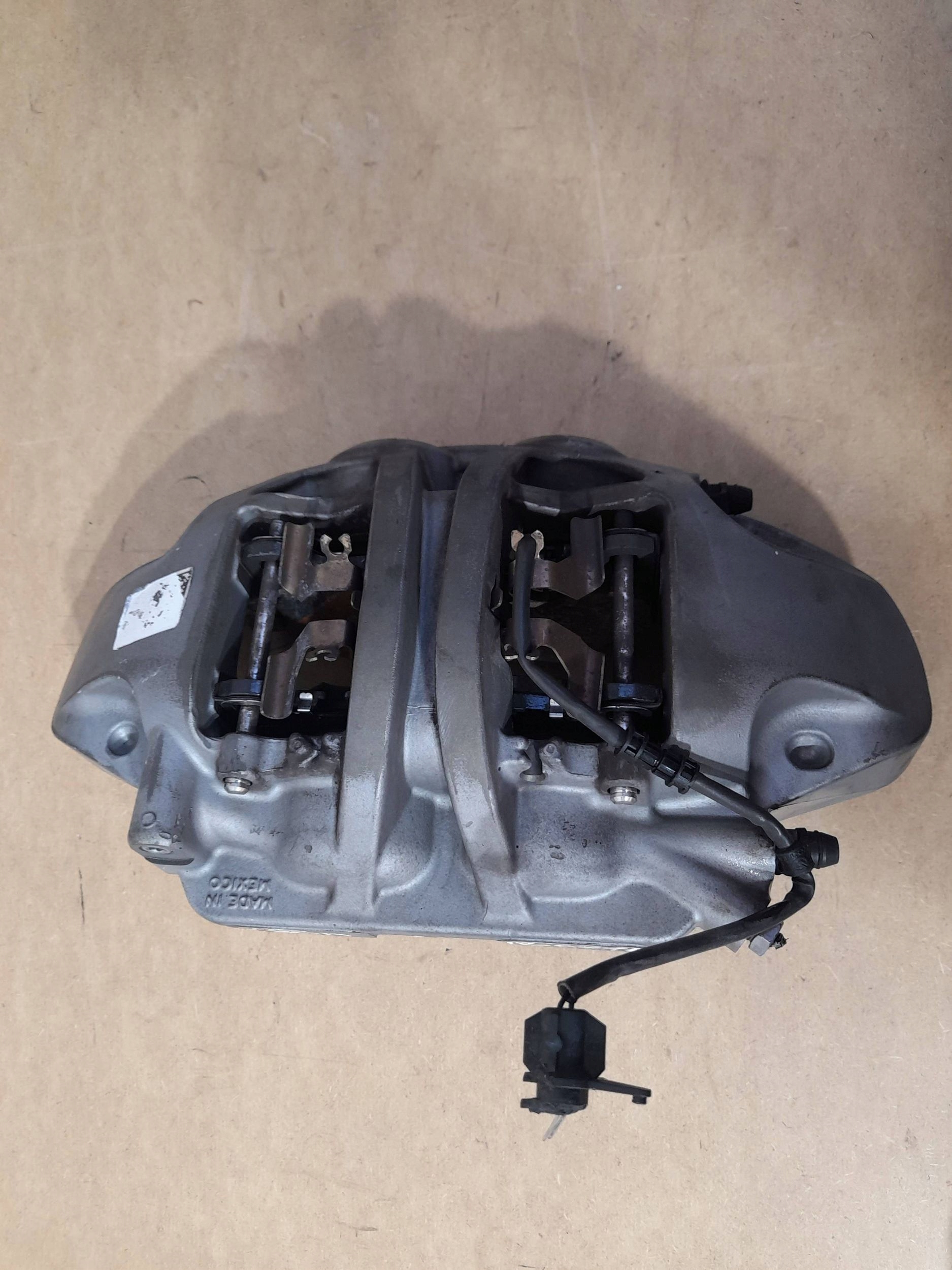 Audi Q5 SQ5 A6 A8 C8 4K caliper brake front left (B627)