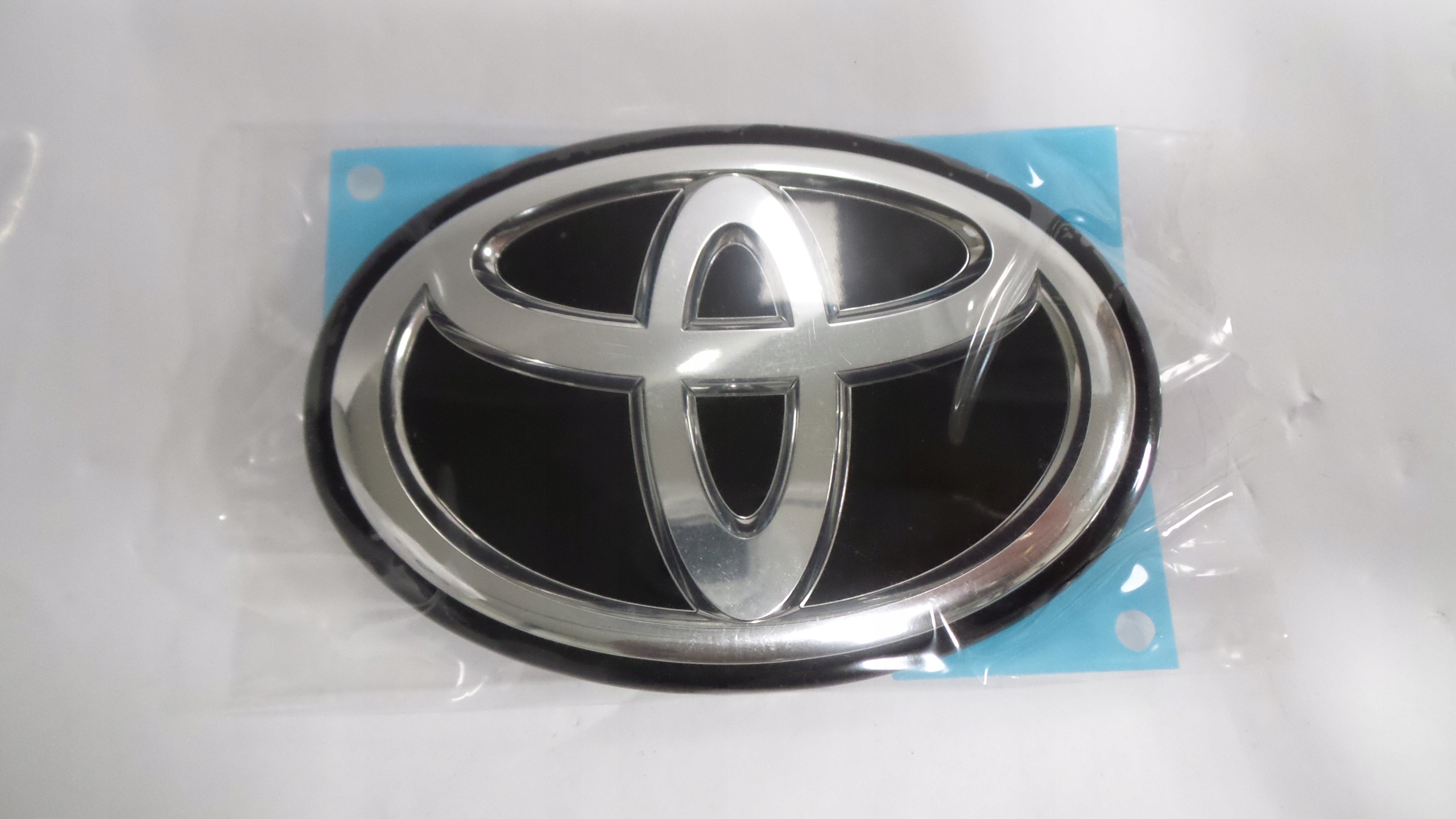 Emblém Značka Logo Toyota Gr Yaris 2020+ 90975-02138 Predná 75310-52140