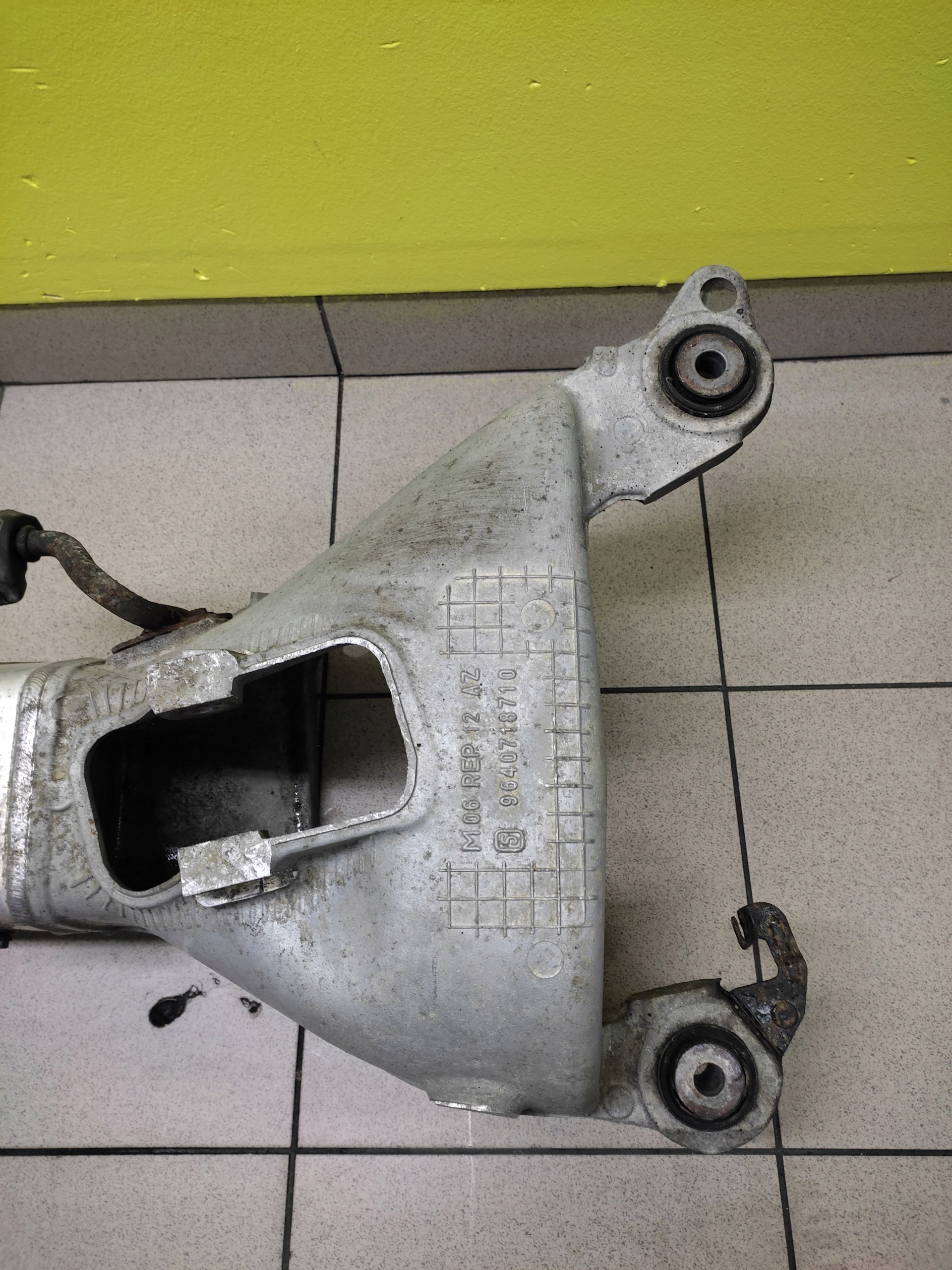 CITROEN C5 III 2.0 sider rear 9640718710