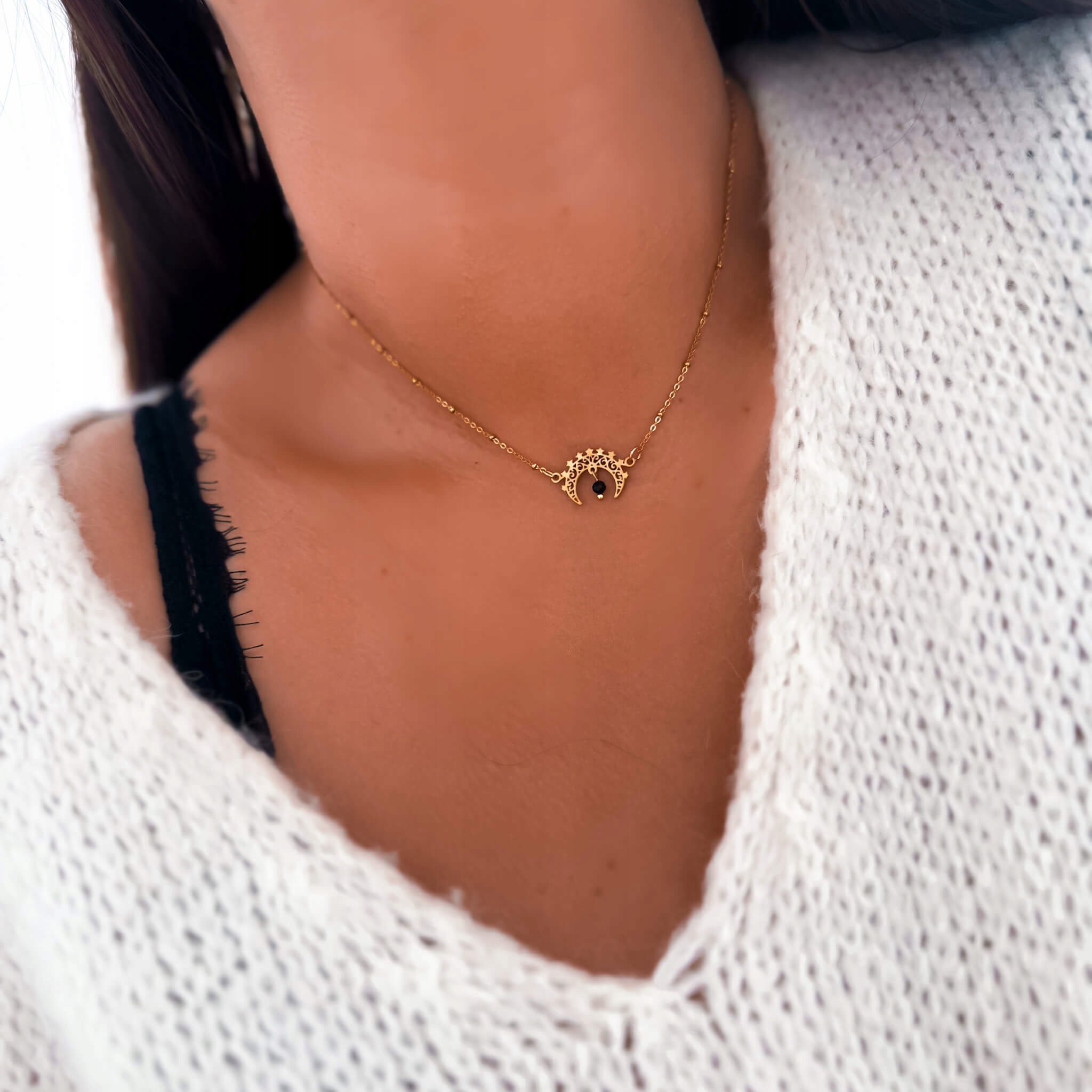 Naszyjnik pozłacany księżyc z naturalnym kamieniem turmalin stal 316L