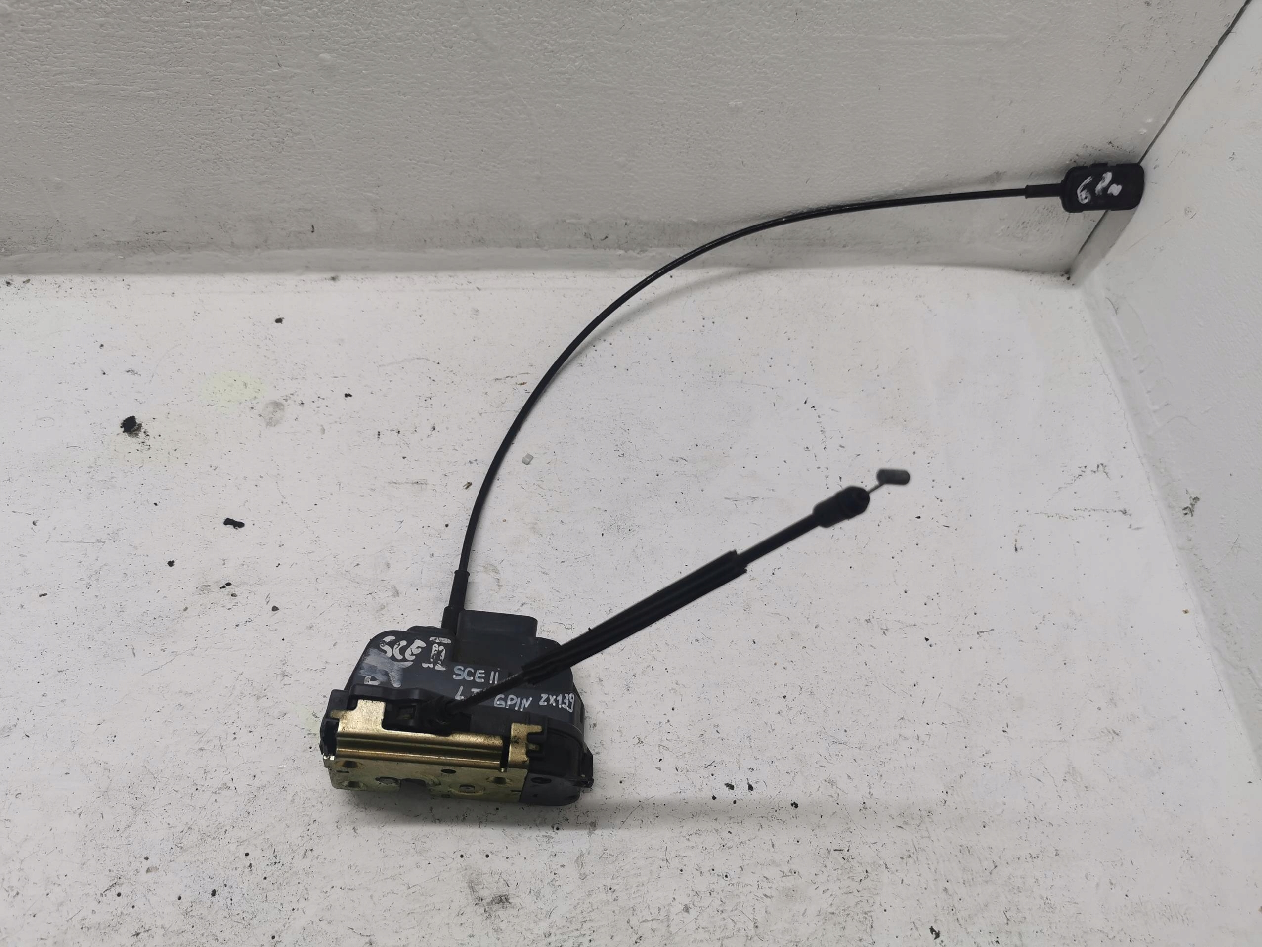 lock door left rear part RENAULT SCENIC II 6 PIN