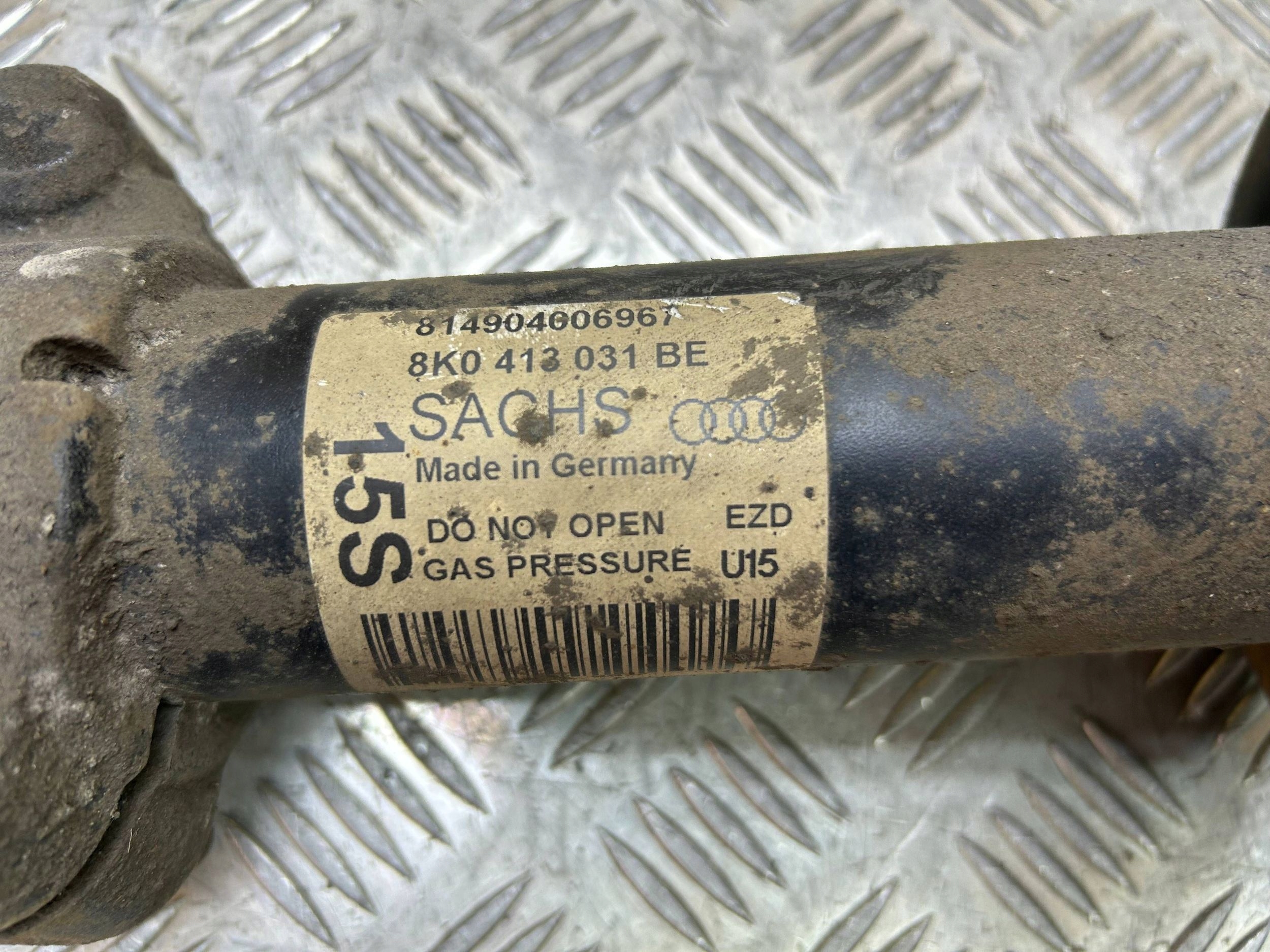 shock absorber front left Audi A5 Sportback 8TA 2013 8K0413031