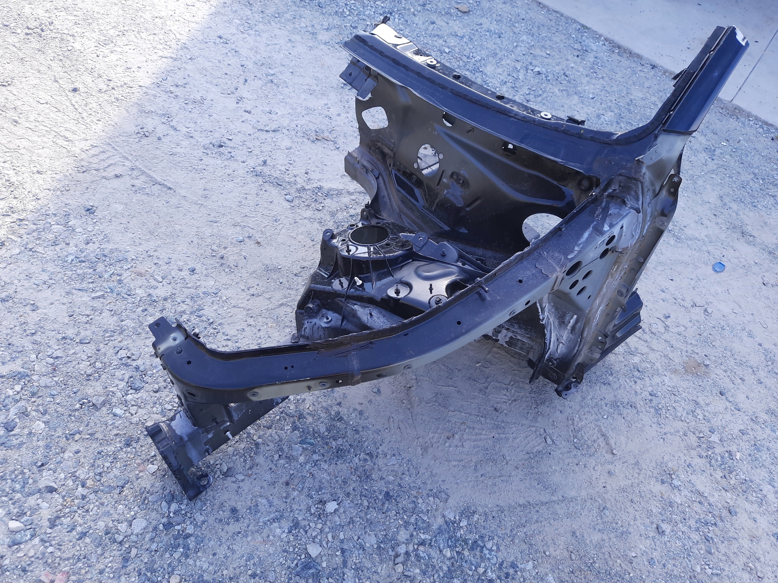 VW Touareg III 760 ĆWIARTKA PRZÓD LEWA PRZEDNIA Numer katalogowy części ĆWIARTKA PRZEDNIA