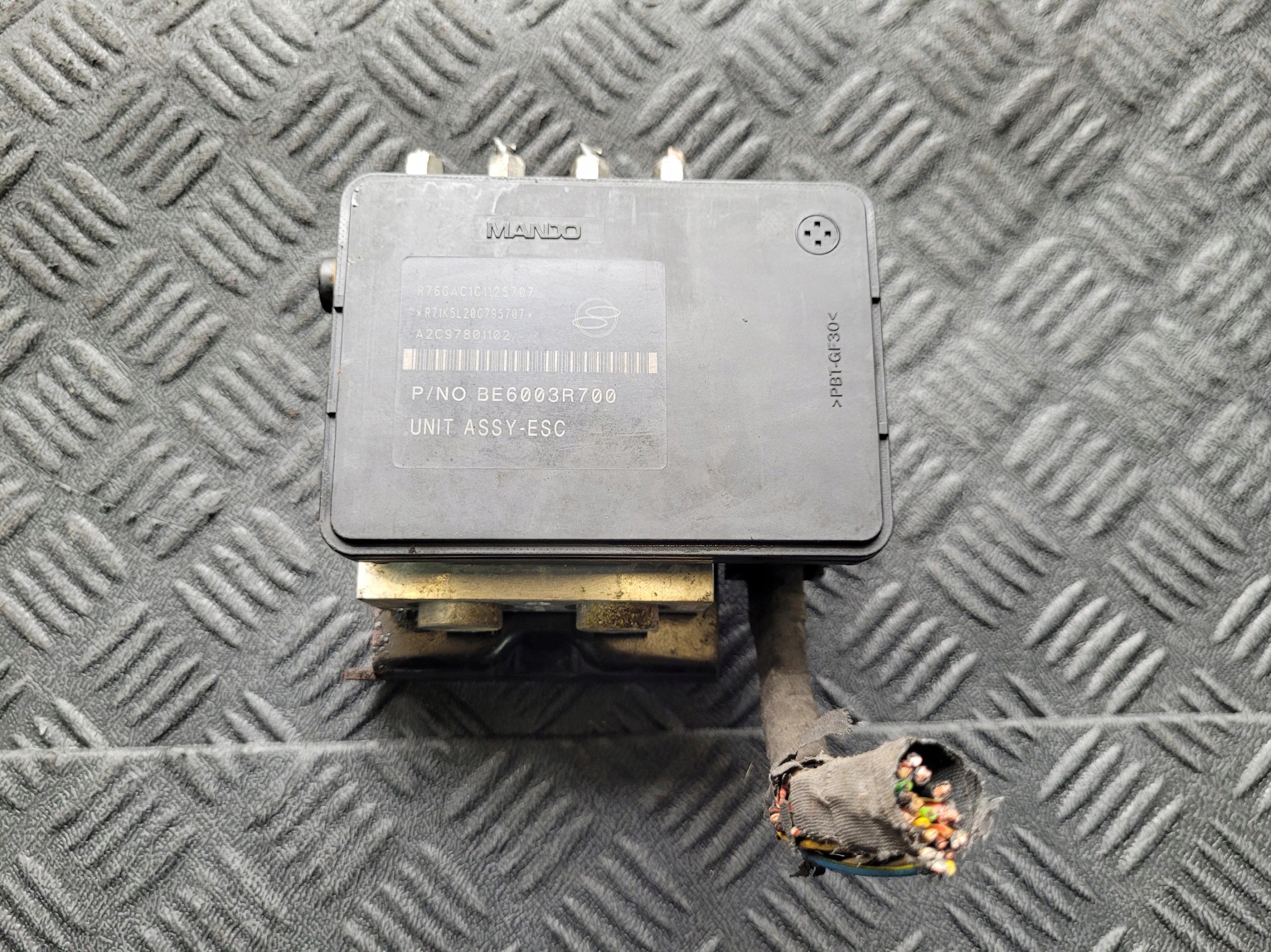 pompa ABS 48940-21800 SSANGYONG RODIUS II 2.2 D XDI