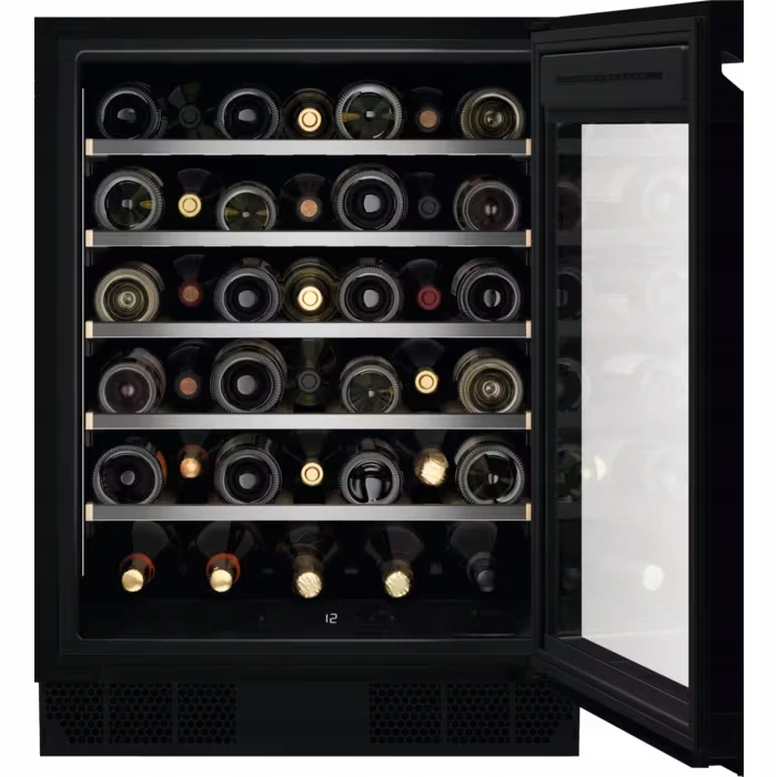 Chłodziarka do wina Electrolux EWUS040B8B Liczba butelek 52