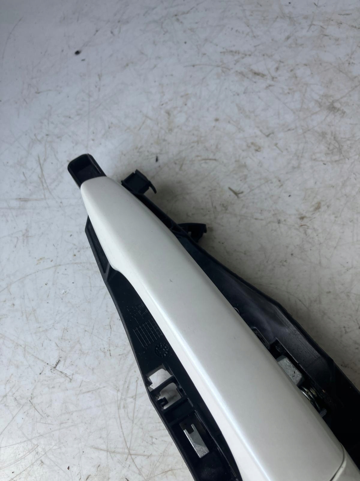 handle right front PEUGEOT 308 T9 KWED