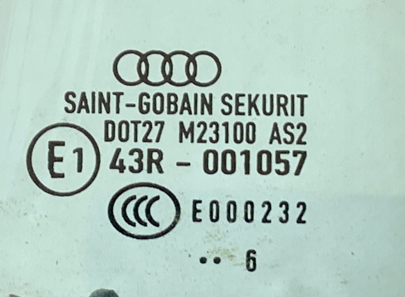 # door left rear part rear. AUDI A4 B7 sedan
