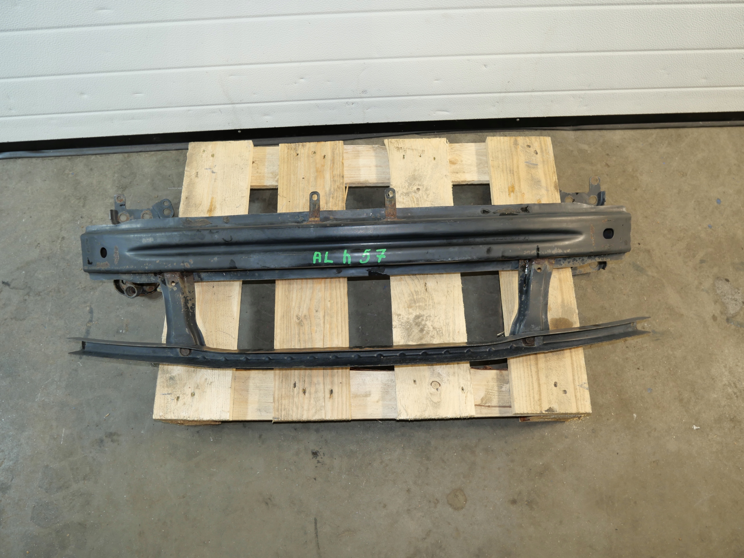 TRAVERSA paraurti Anteriore VW PASSAT B6 3C0807093