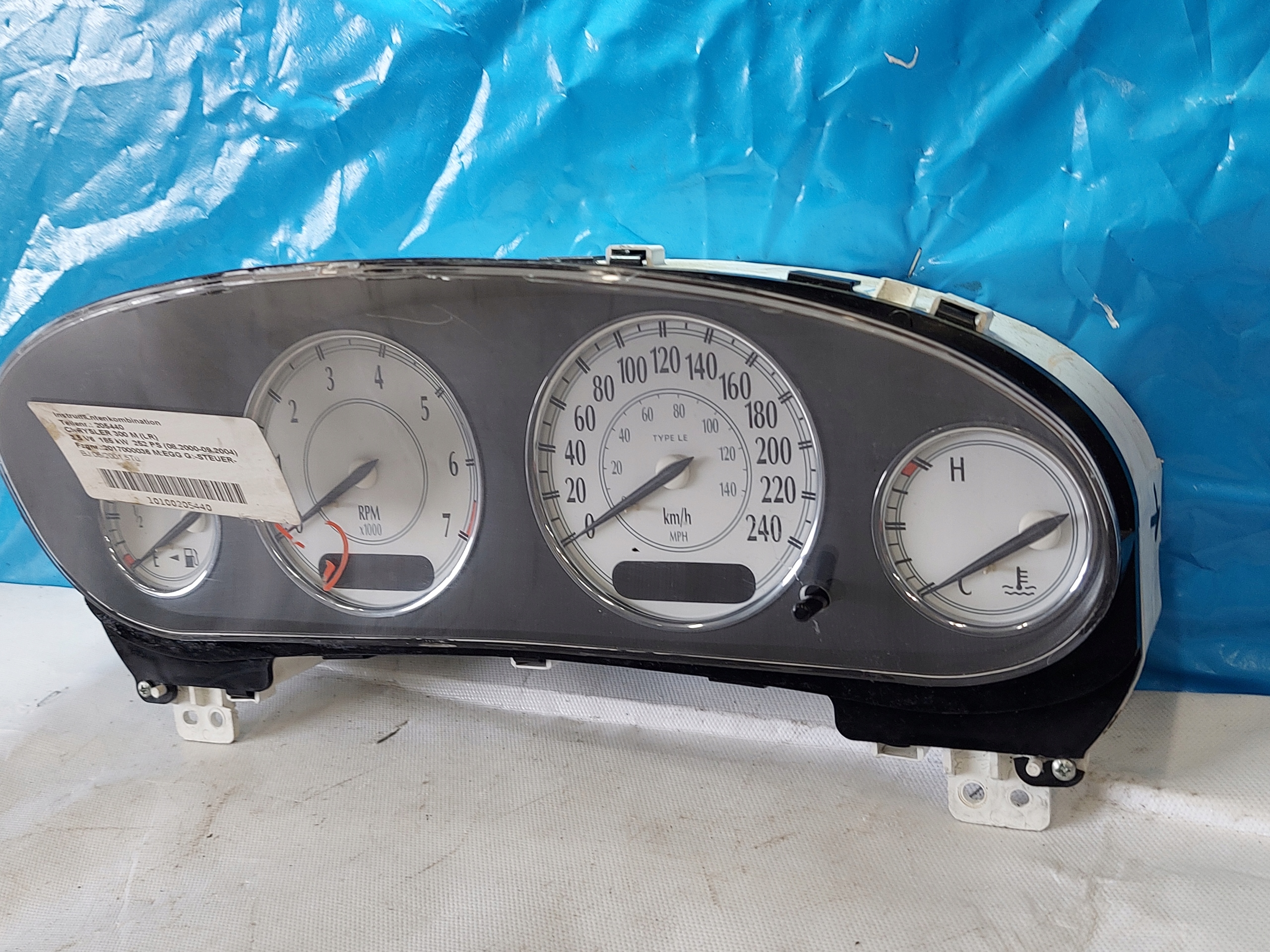 dials clock CHRYSLER 300M 3.5V6 L411AB