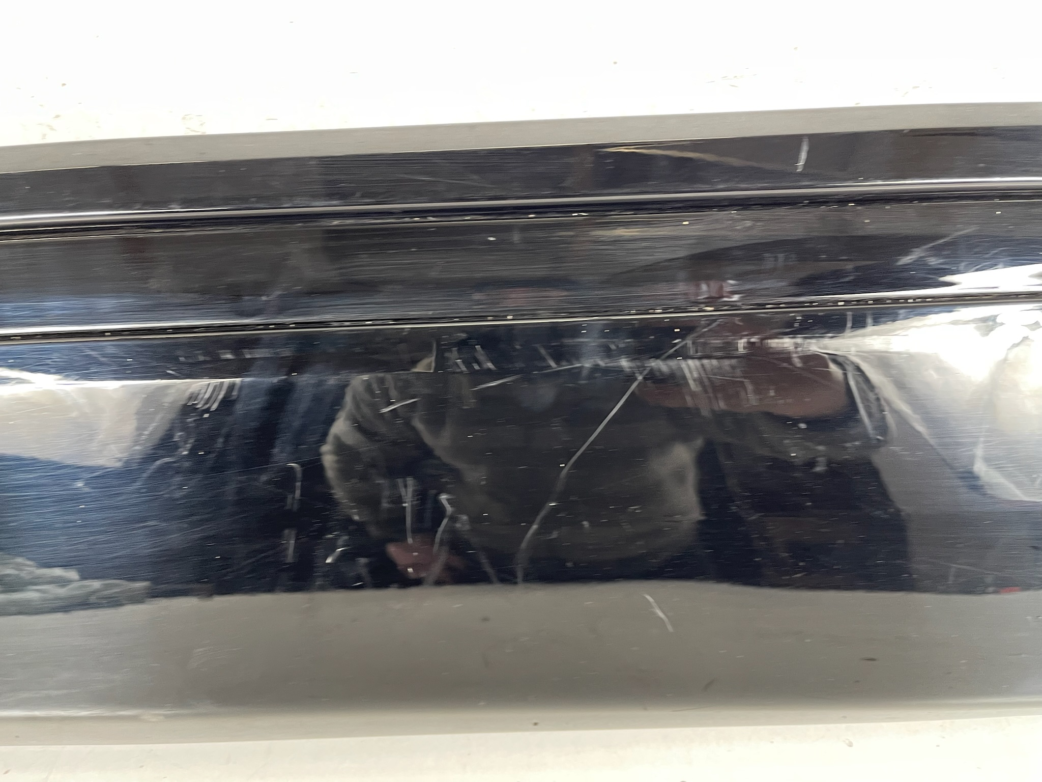K8 AUDI Q8 4M moulding door left rear part 4M8853969B