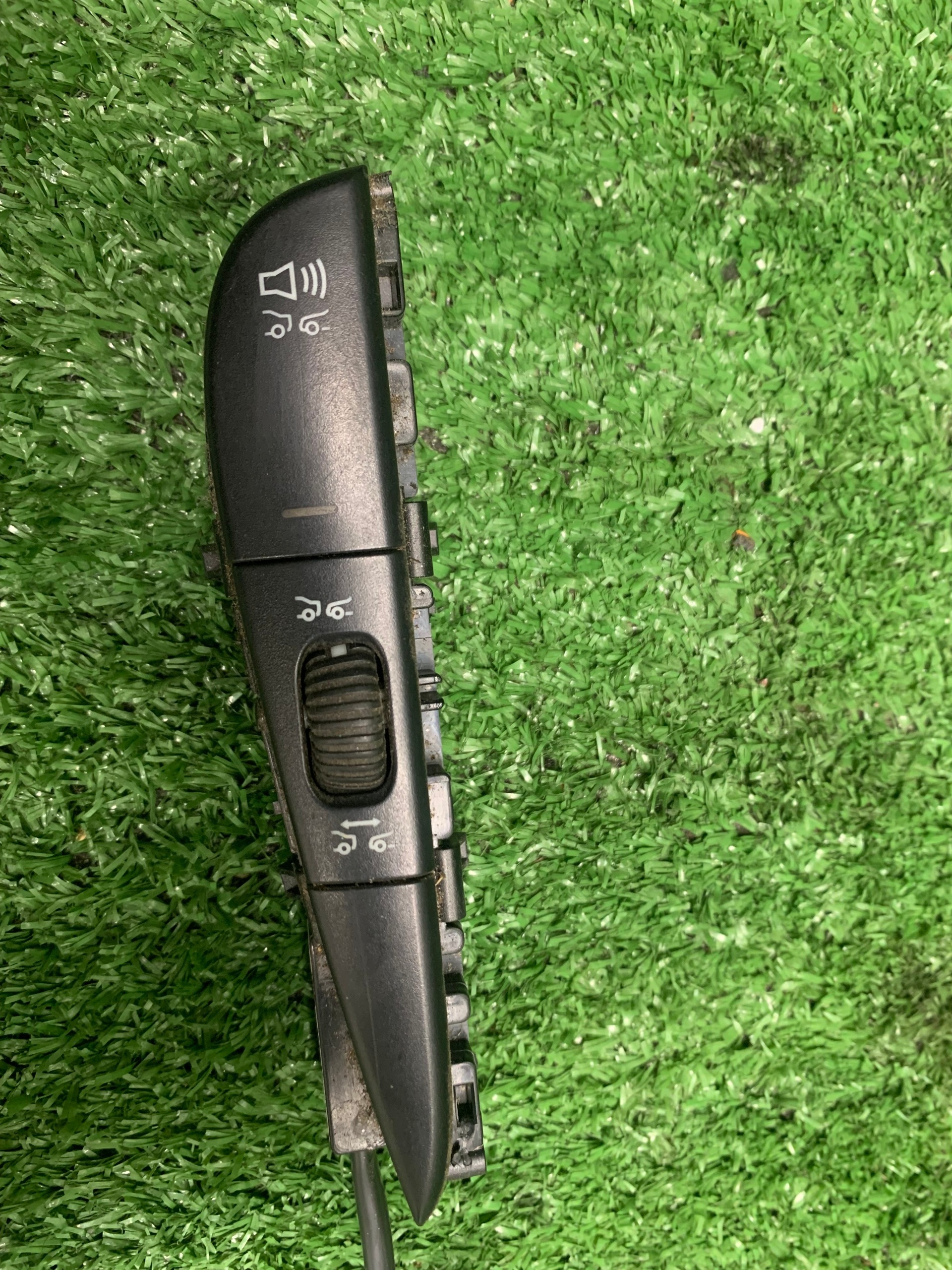 Sensor odleglosci Parken Distronic Mercedes E-KLASA W211 2118201810