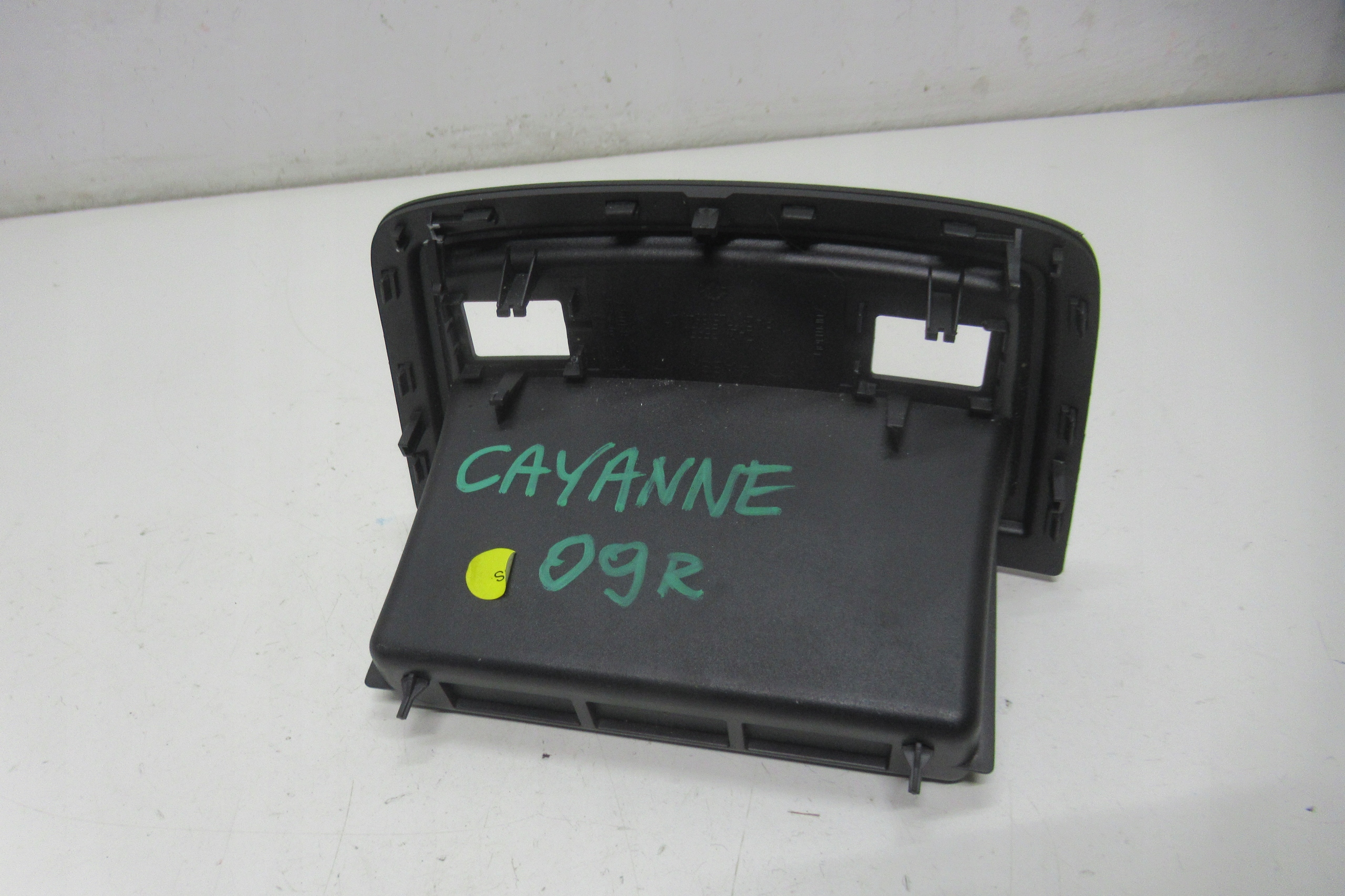 PORSCHE CAYENNE 09R passenger compartment frame rear part 7L5864147