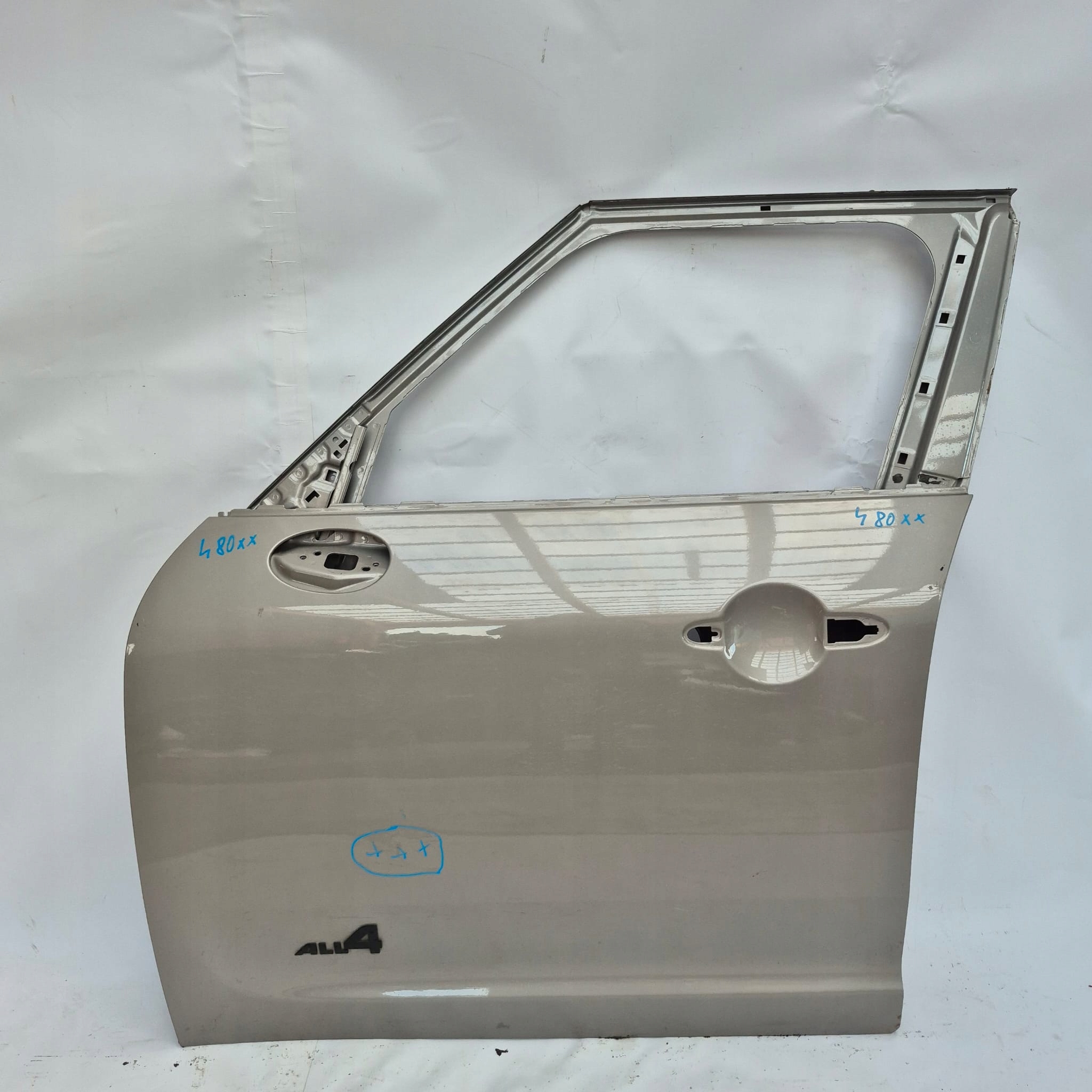 MINI COUNTRYMAN II F60 16- door left front front