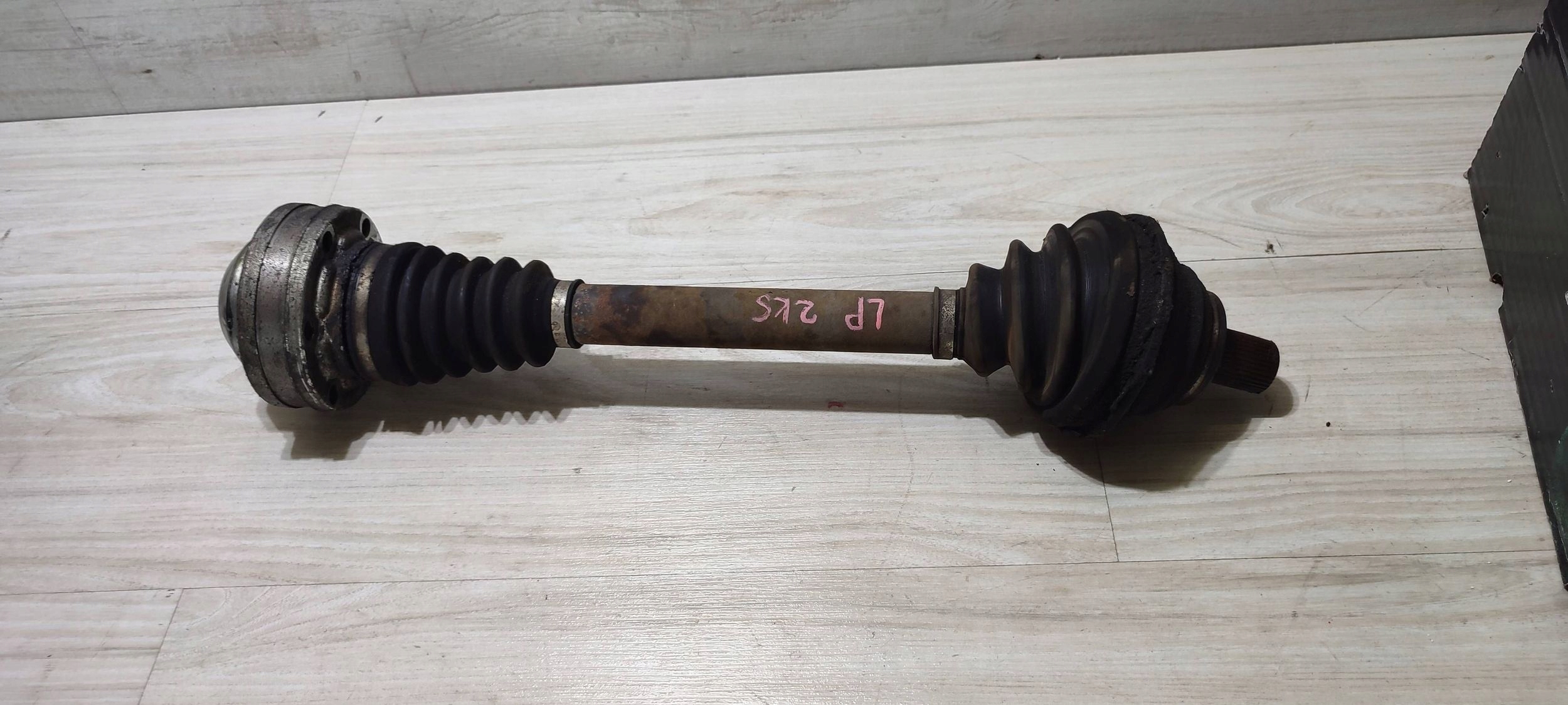 semi-axis front front side left Volkswagen Caddy S7JJ7