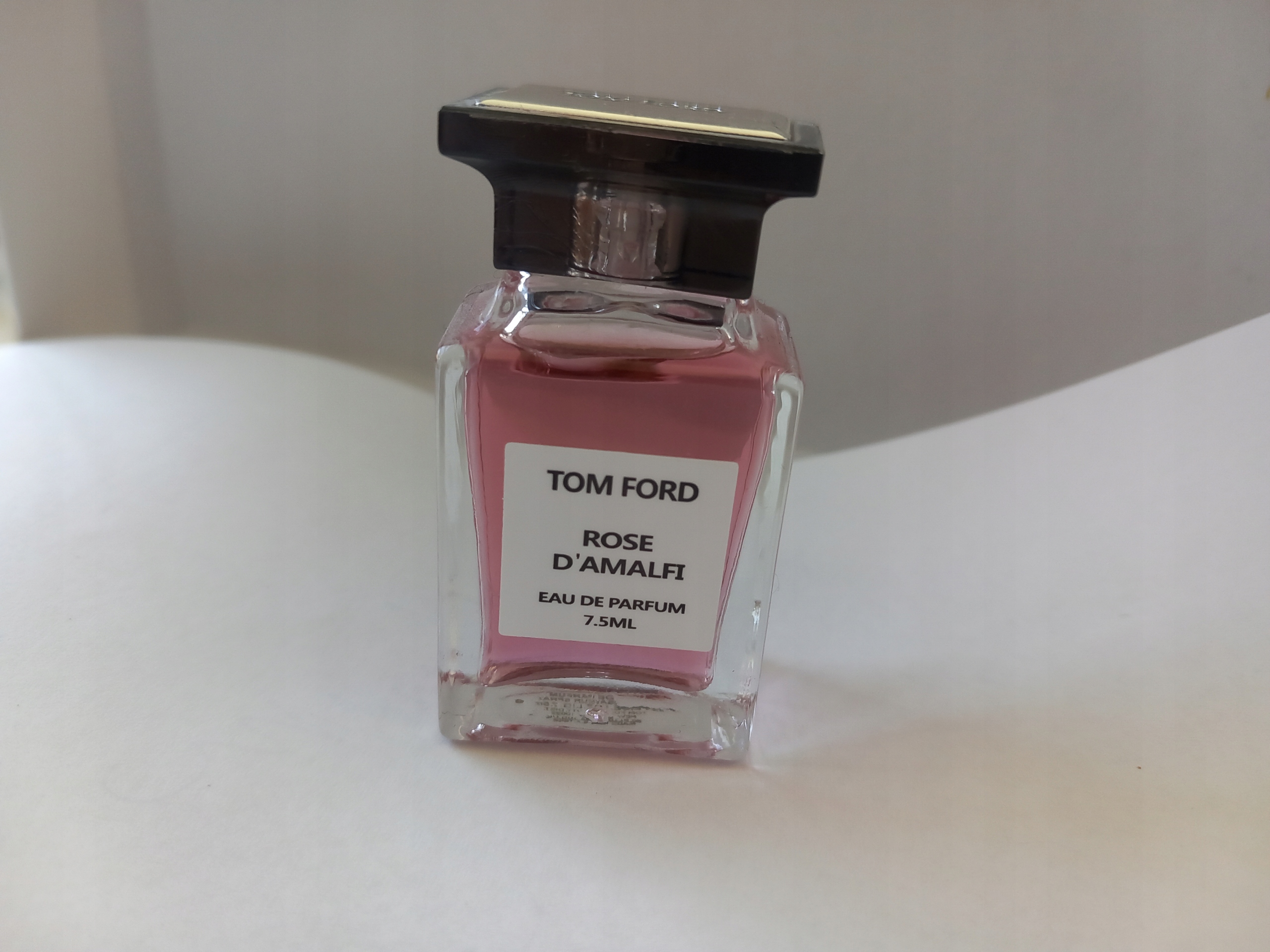 Nowe perfumy Tom Ford rose d'amalfi 7,5 ml