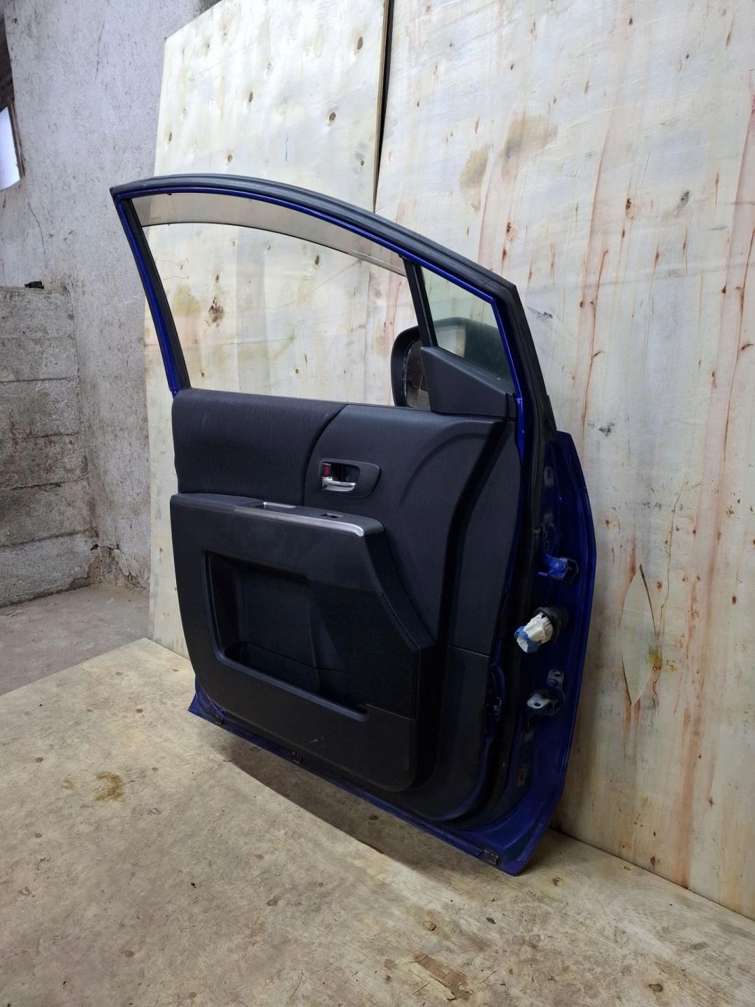 Tür vorne links Seite Mazda 5 facelift 2008