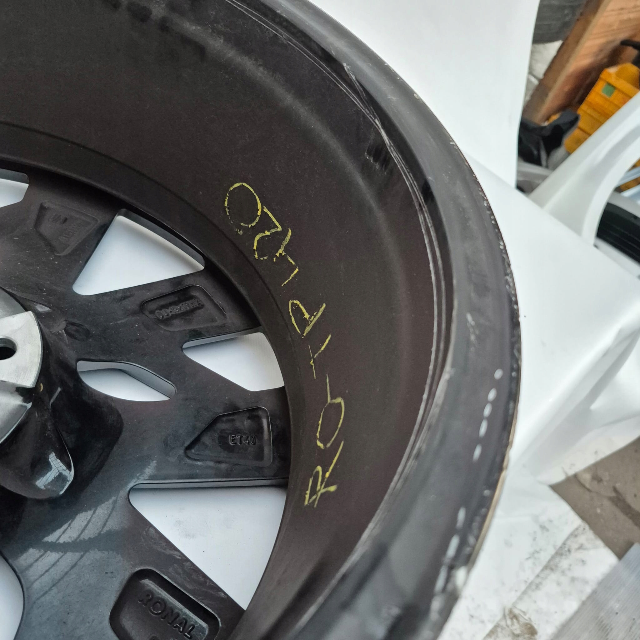 CUPRA 5FF601025R 8J-NX19H2 ET40 19" disk hliníkový