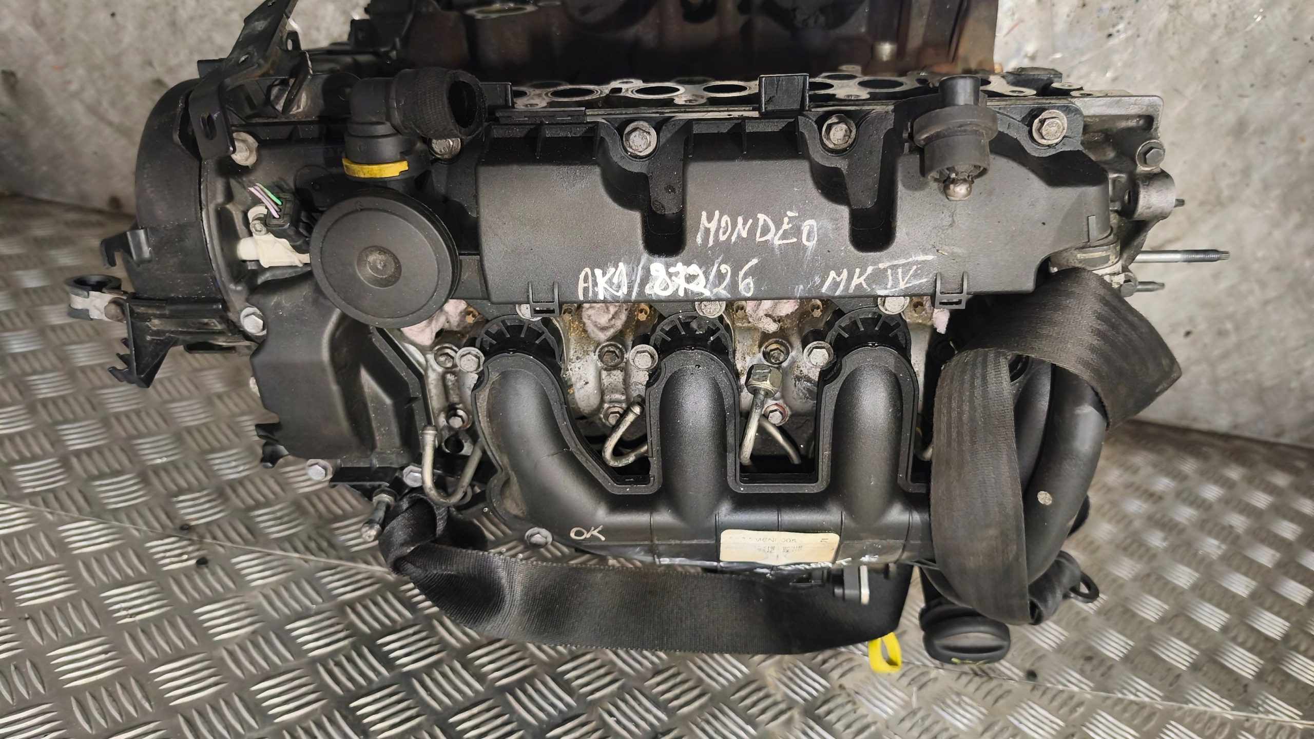 FORD MONDEO MK4 2.0 TDCI 140 KM engine pillar D4204T
