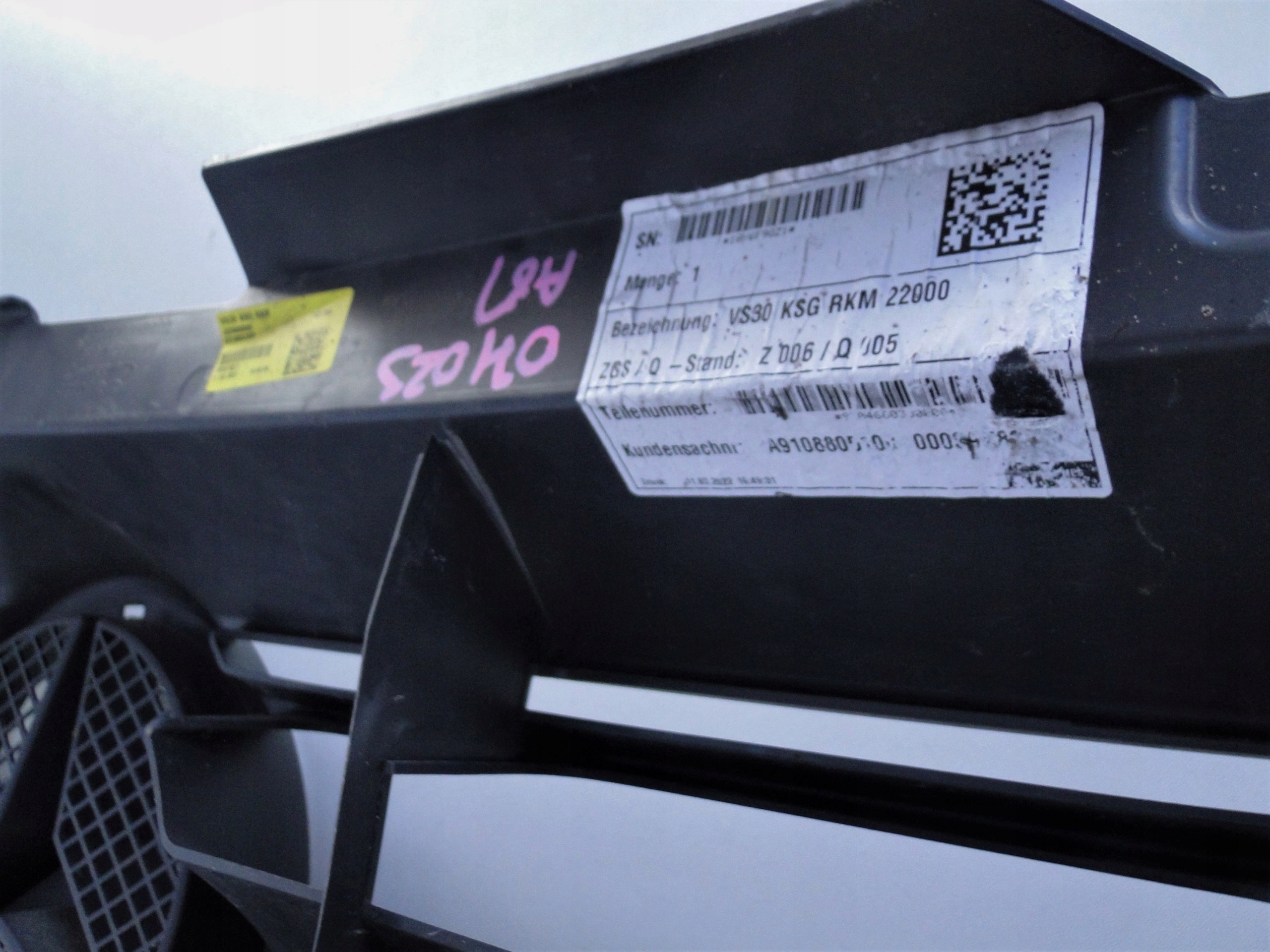 MERCEDES SPRINTER 907 GRILL ATRAPA A9108852800 Numer katalogowy oryginału A9108852800