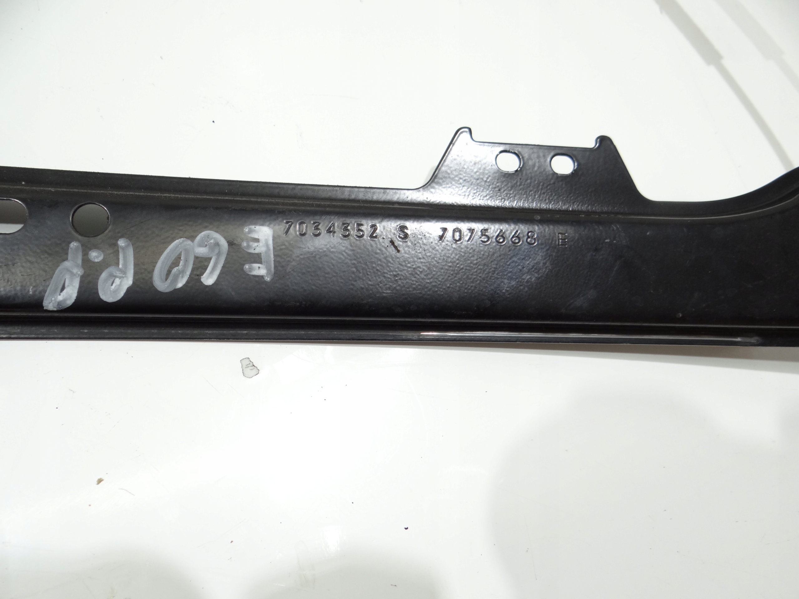 window regulator mechanism right front BMW E60 E61 OE 7034352