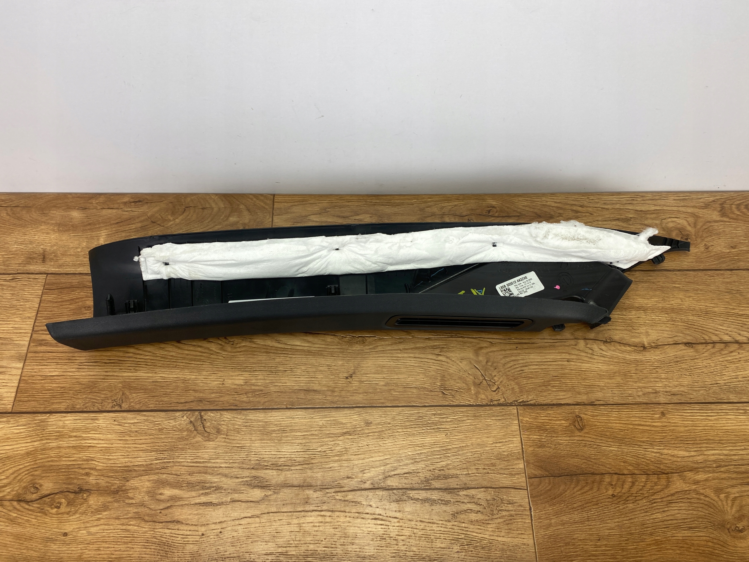 cover Slupka A right front front Ford Explorer MK6 2020+ USA