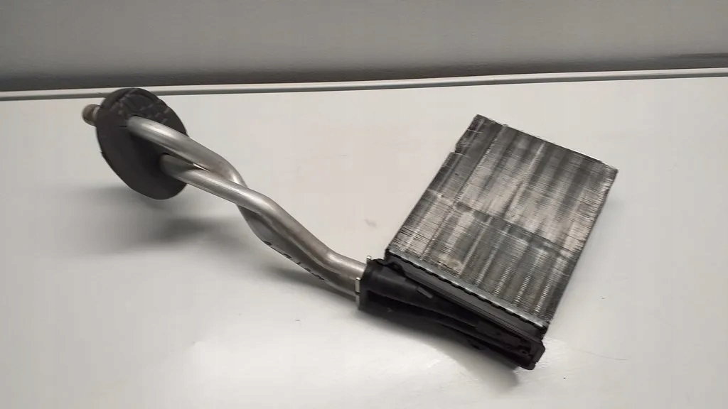 Peugeot 2008 208 chłodnica nagrzewnicy