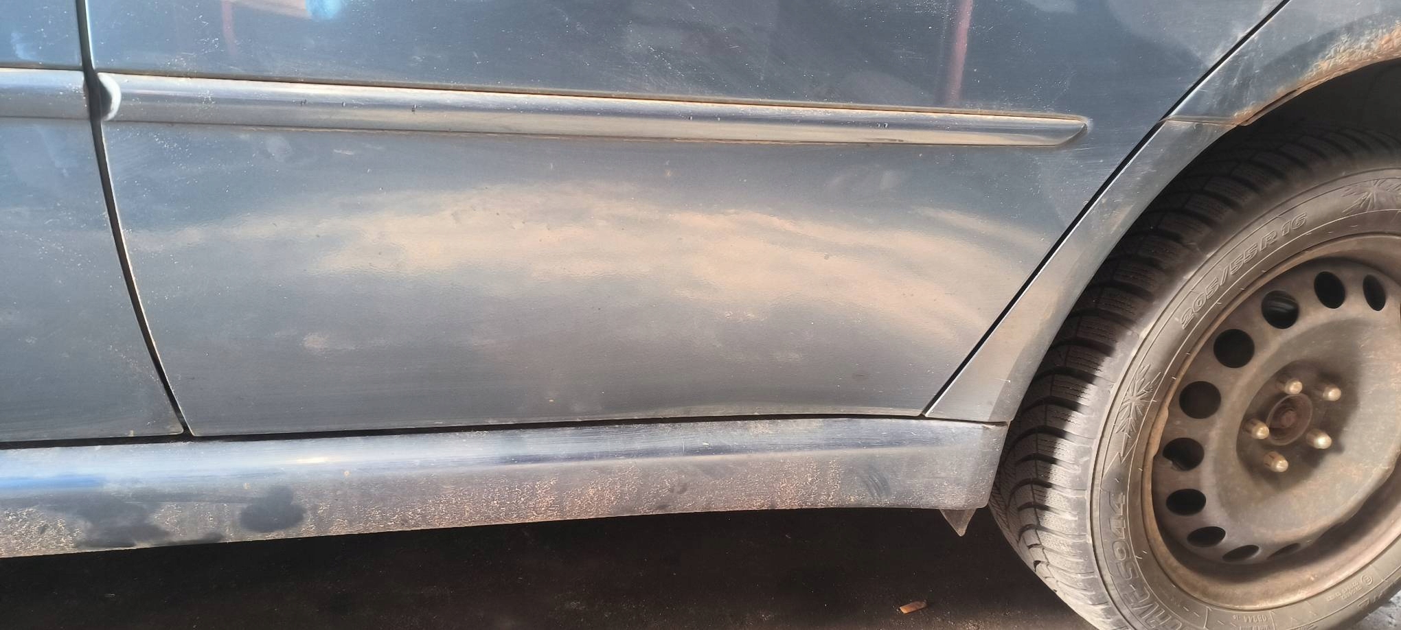 Tür links heck SUBARU LEGACY IV