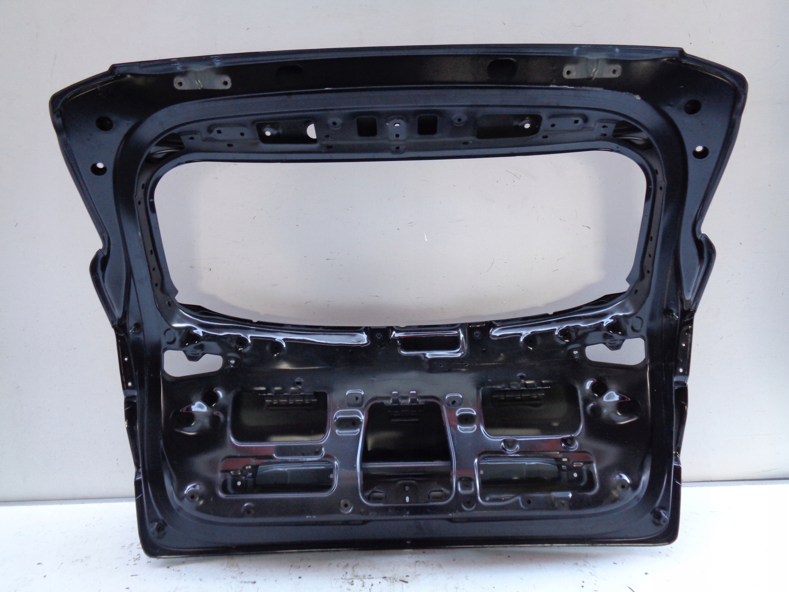 boot doors HYUNDAI TUCSON III 15- NR 39650