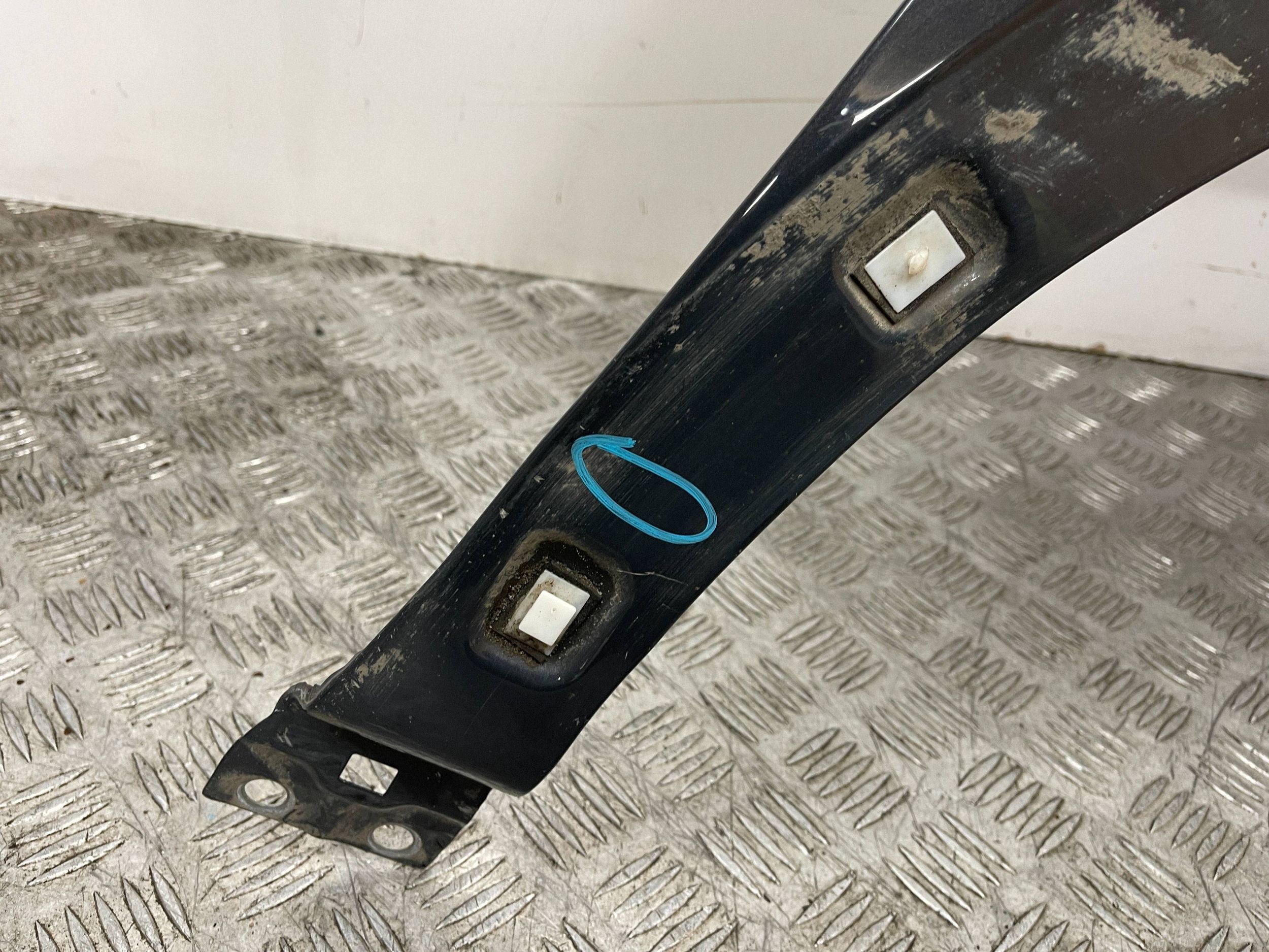fender front front right KIA XCEED X-CEED 18