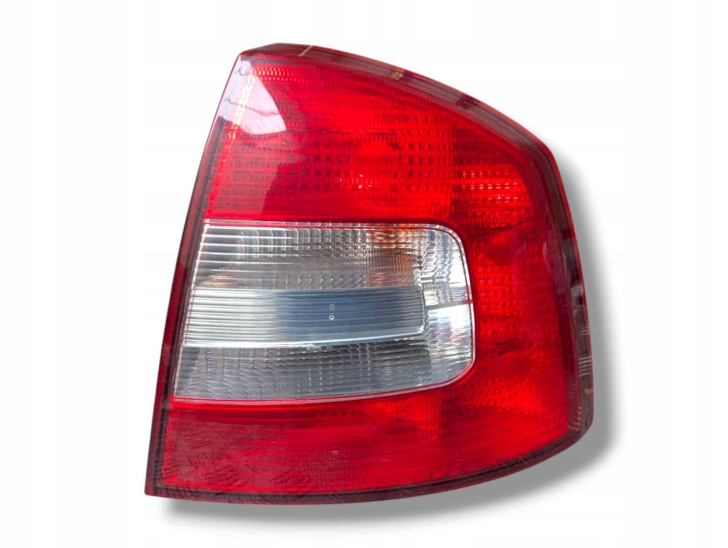 light rear right side Skoda Octavia 2 facelift 1Z 2011 1Z5945096B