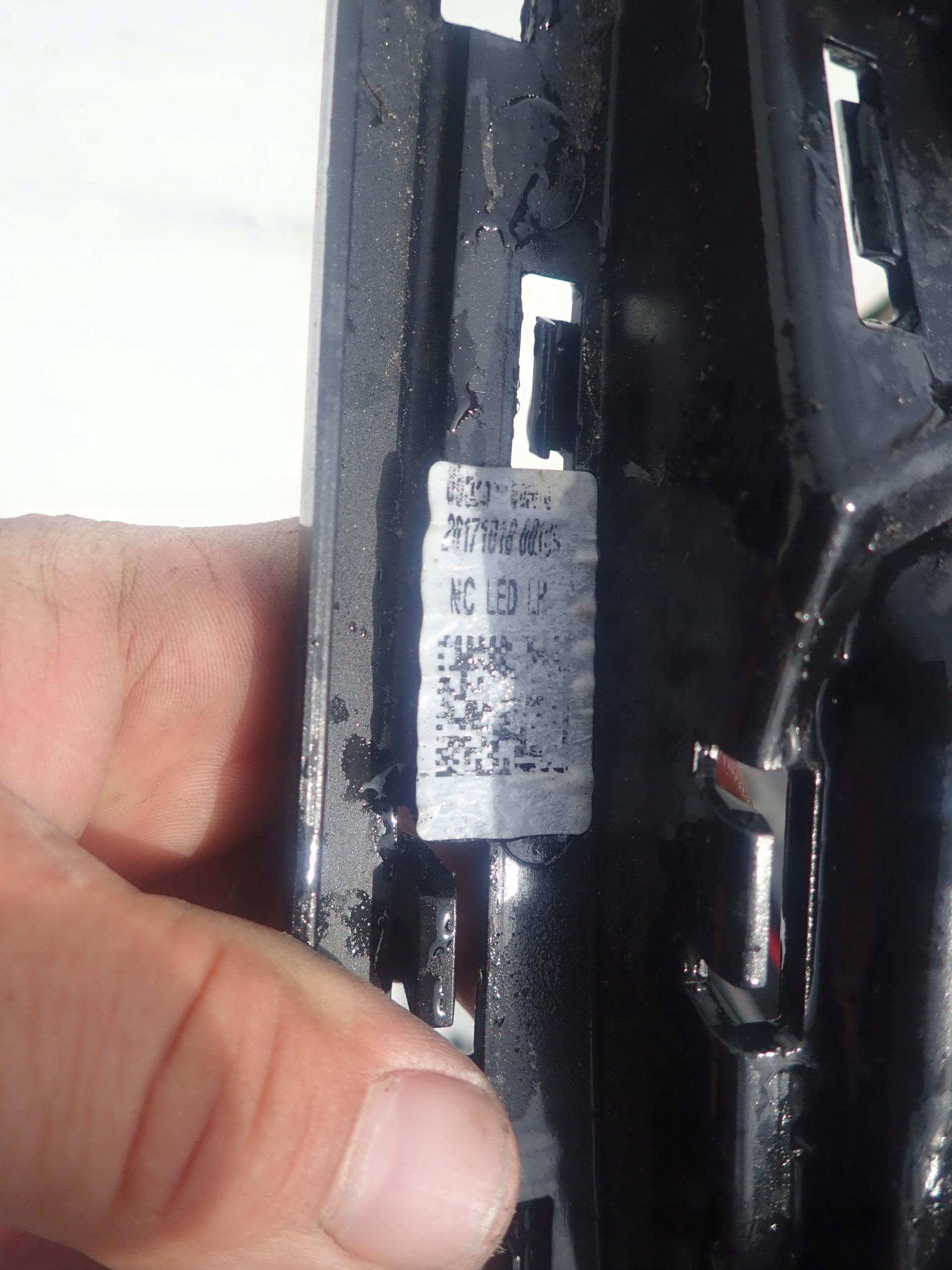 HYUNDAI GRAND SANTA FE LIFT 16- grid left front
