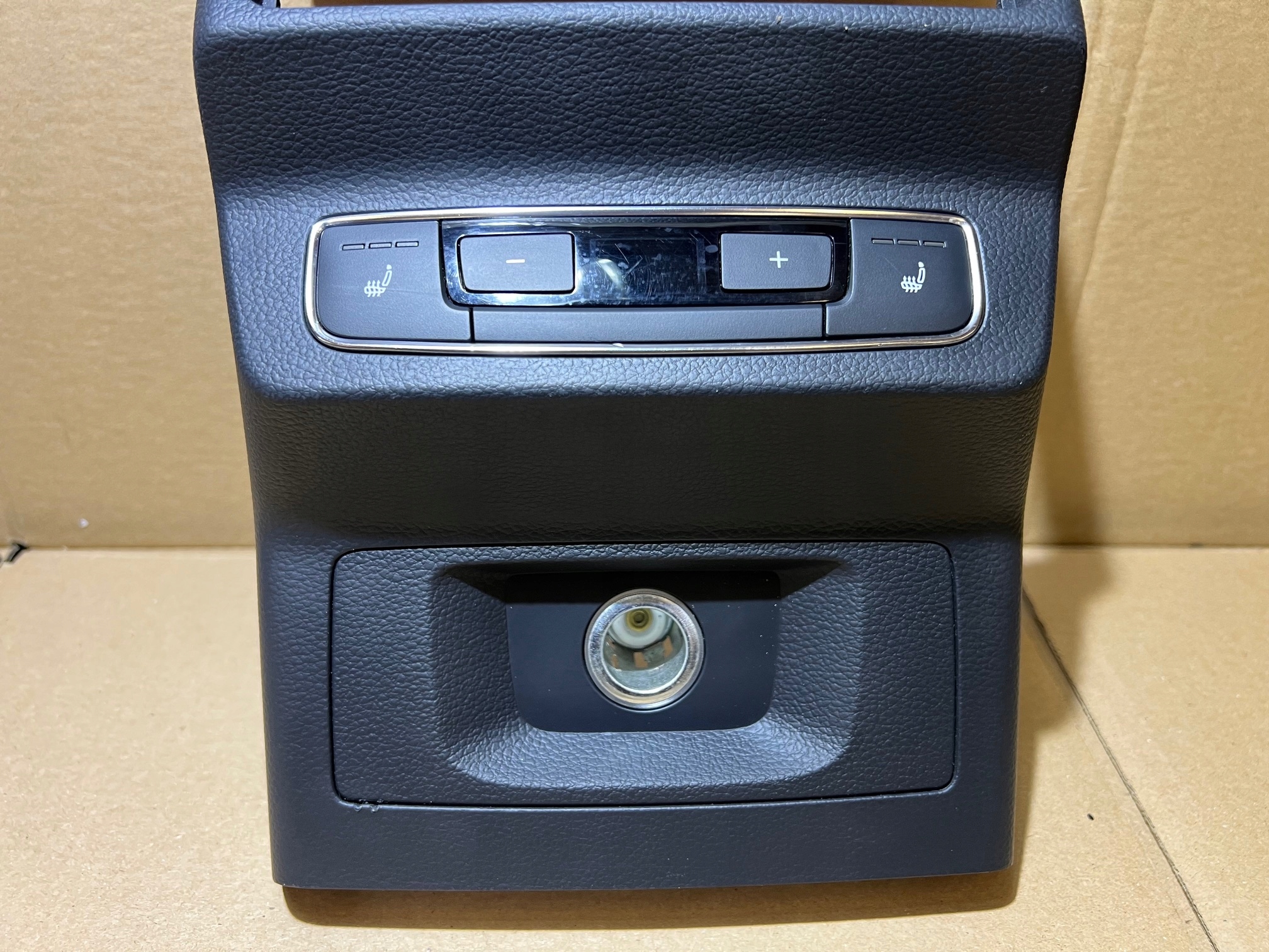 AUDI Q5 80A Unite commande clima Bouches buses Arrière GRZANE Sièges 80A864376A