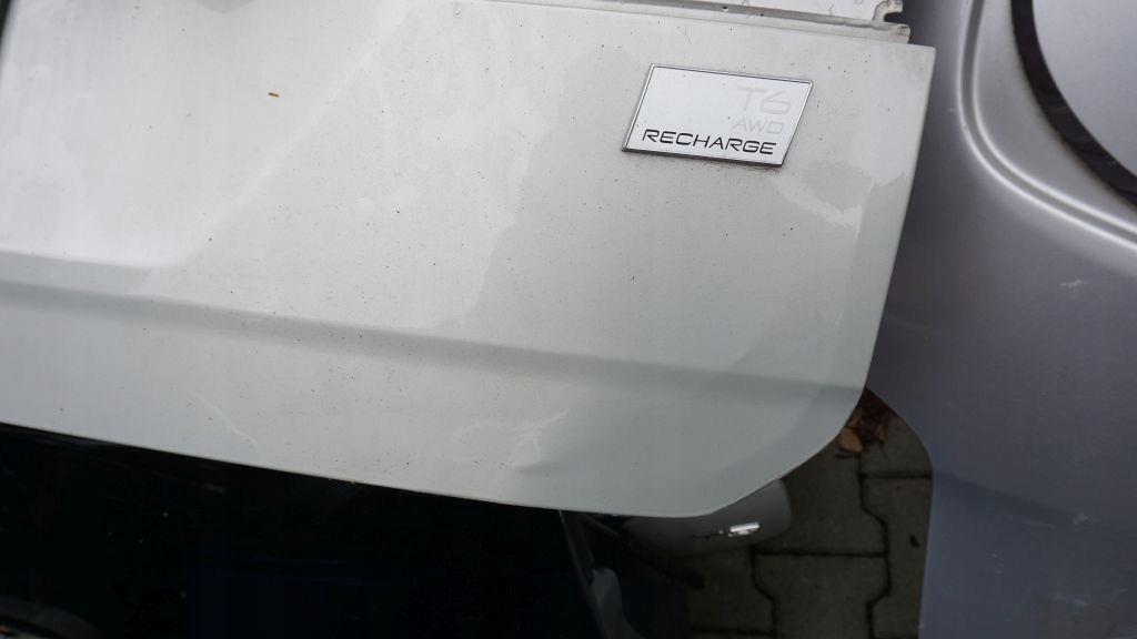 VOLVO V60 II - boot doors boot
