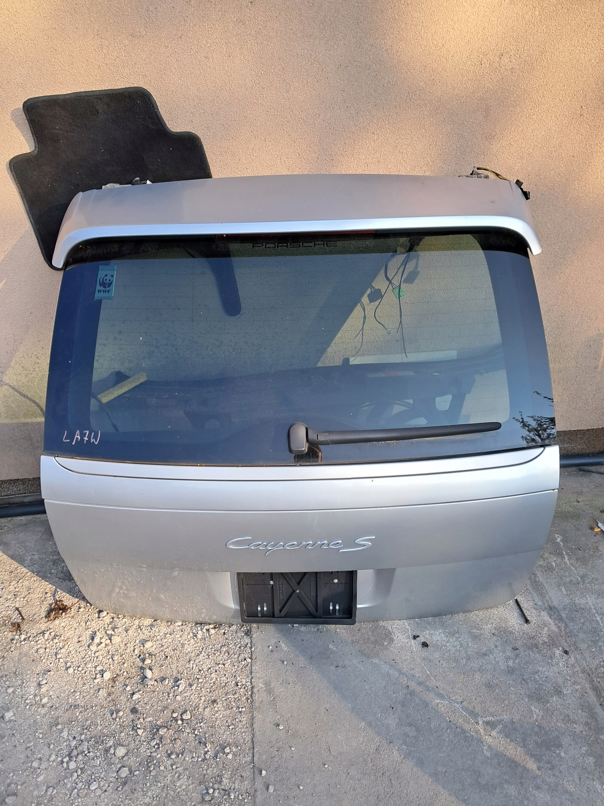 KLAPA BAGAŻNIKA TYŁ LA7W PORSCHE CAYENNE 7L 02-07r