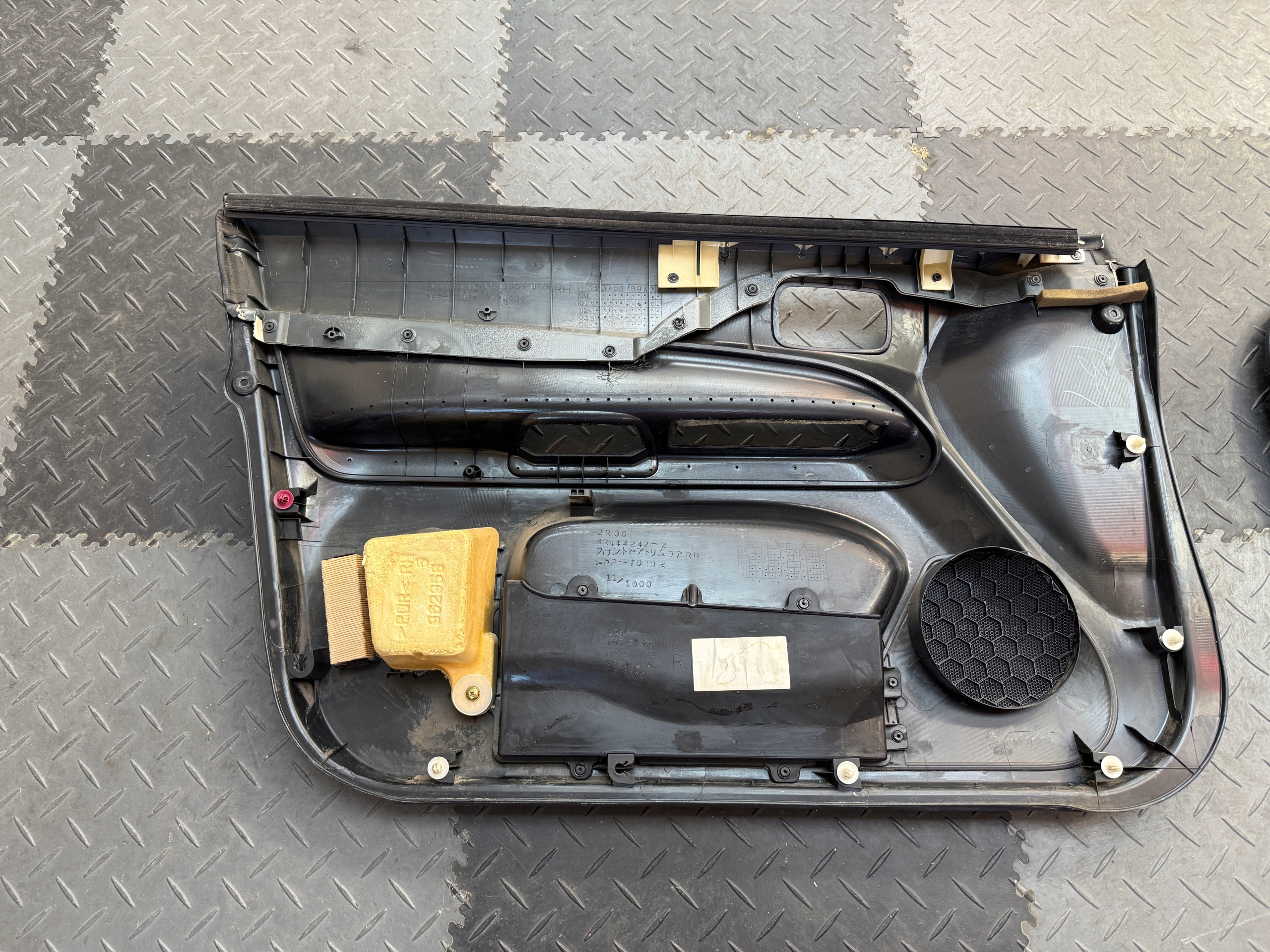 mitsubishi LANCER EVOLUTION VIII / iX – дверные карты перед комплект л+P oem