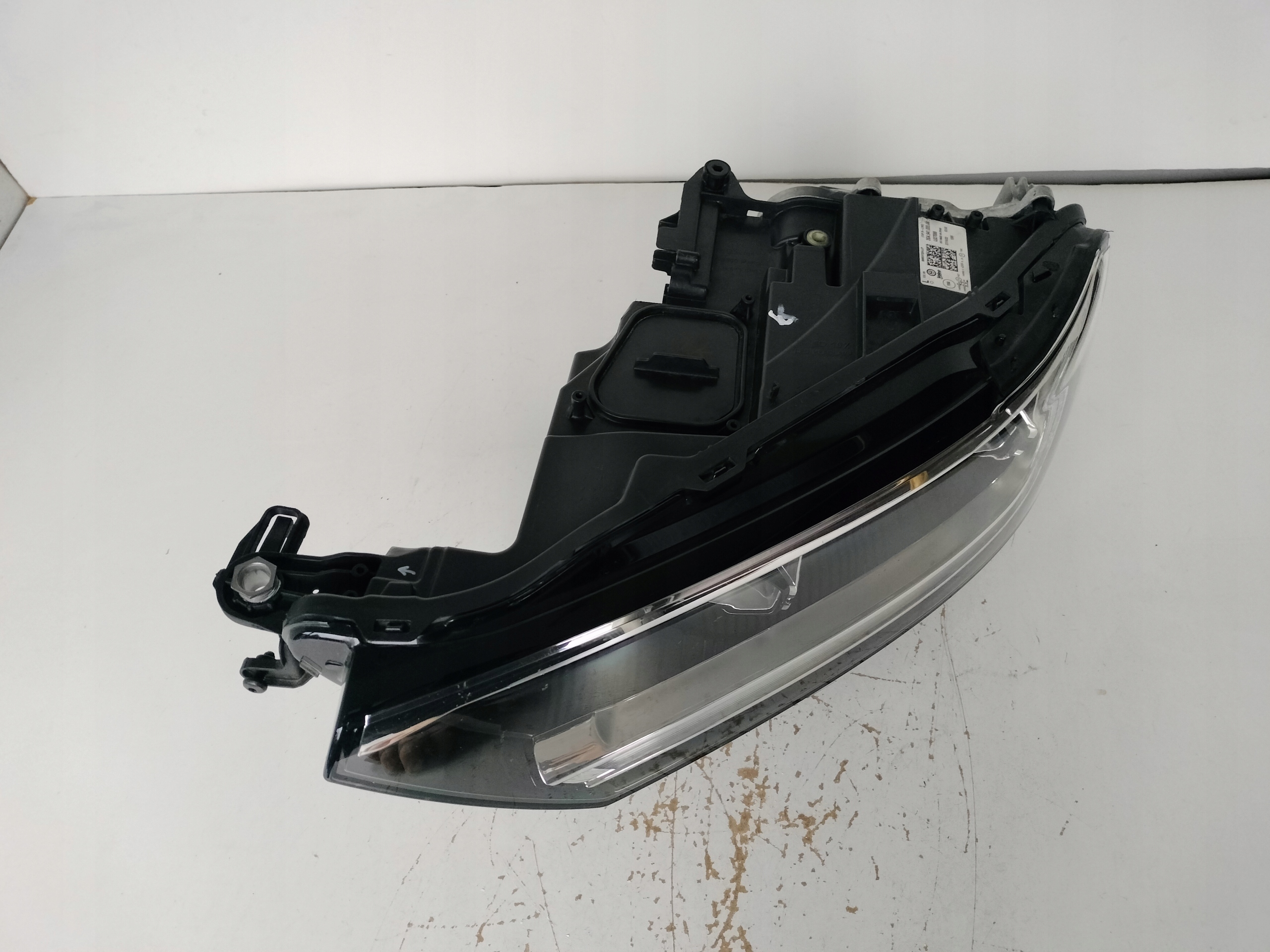 light left REFLEKTOR VW T-ROC 2GA LIFT FULL LED IQ LIGHT